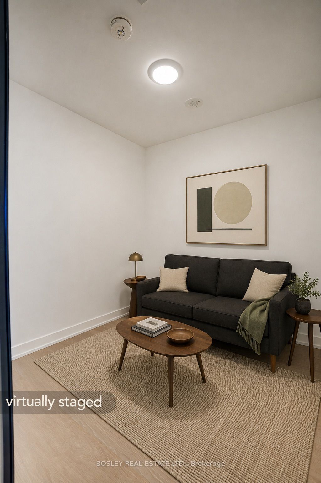 91 Montclair Avenue 812, Toronto, ON M5P 0B1 photo 4
