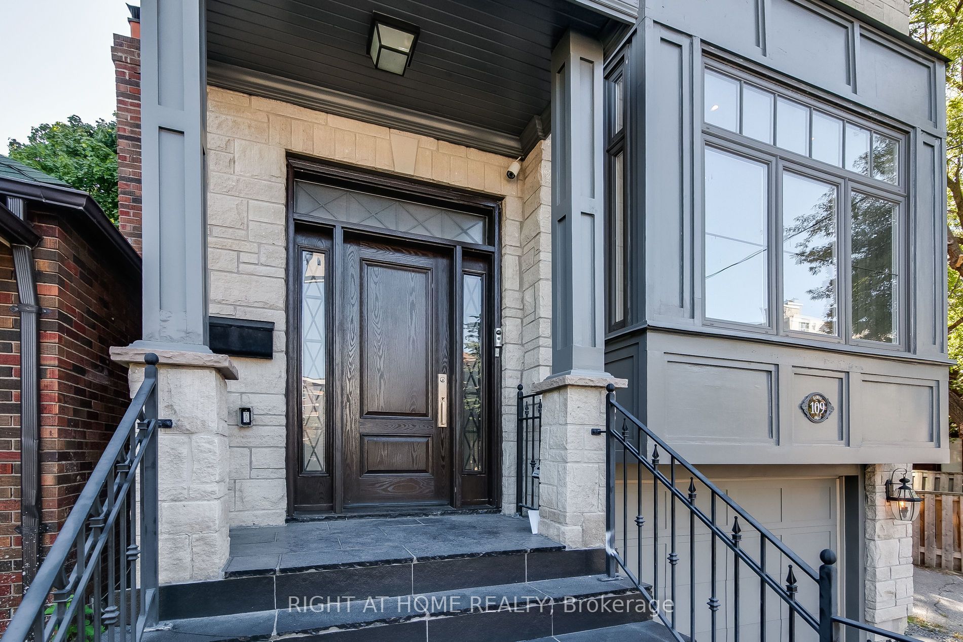 109 Banff Road, Toronto, ON M4P 2P6 photo 3