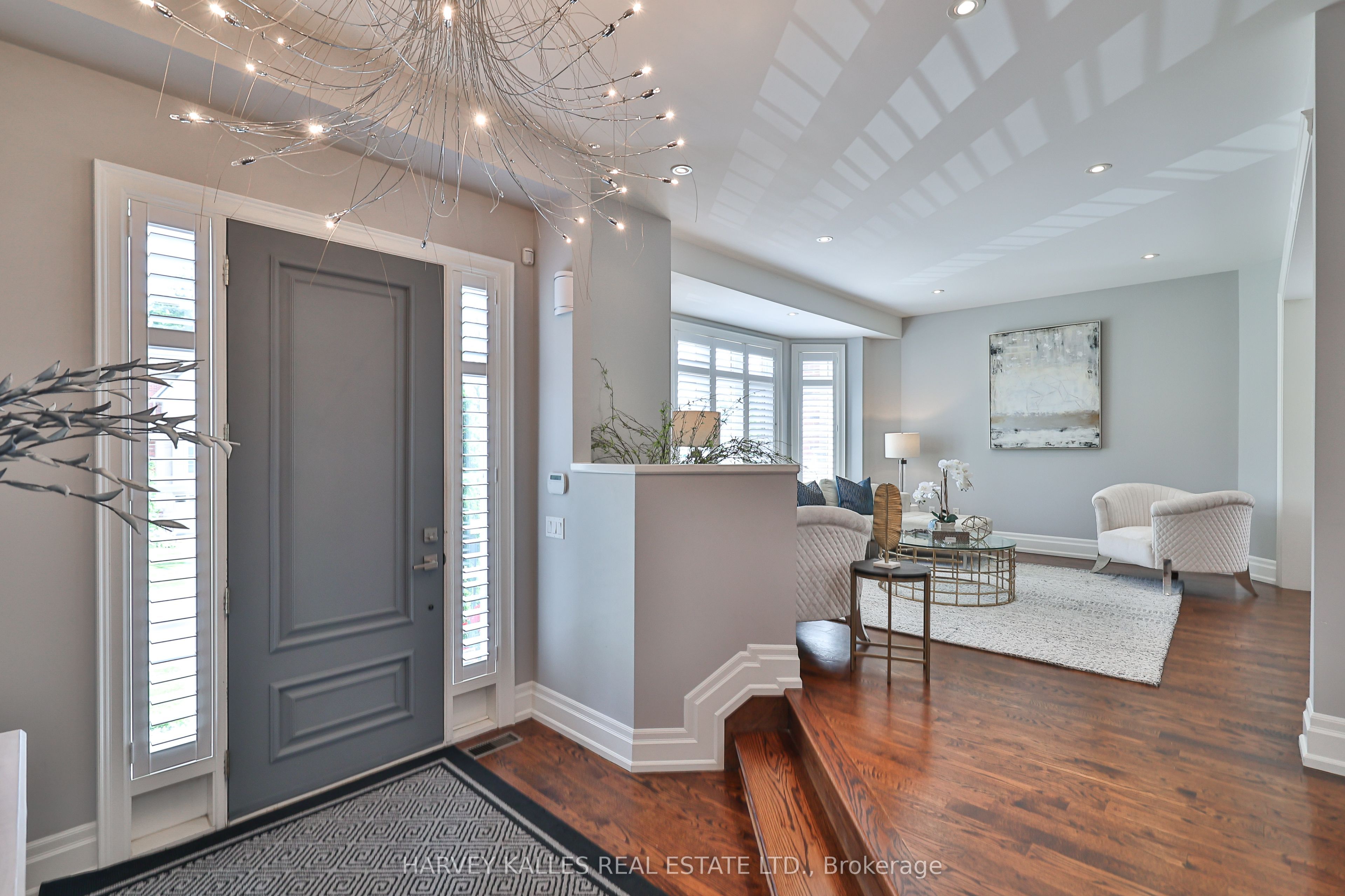 44 Churchill Avenue, Toronto, ON M2N 1Y7 photo 5