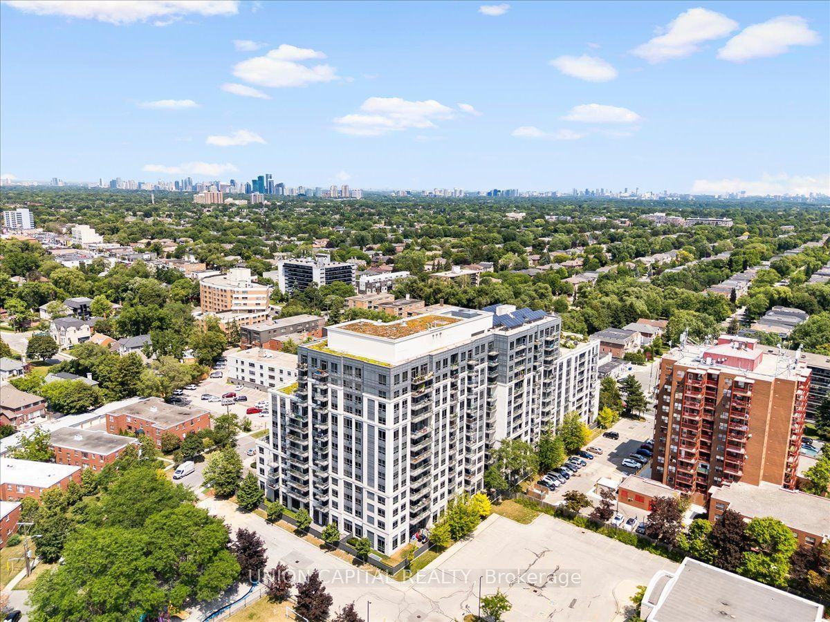 35 Saranac Boulevard 609, Toronto, ON M6A 2G4