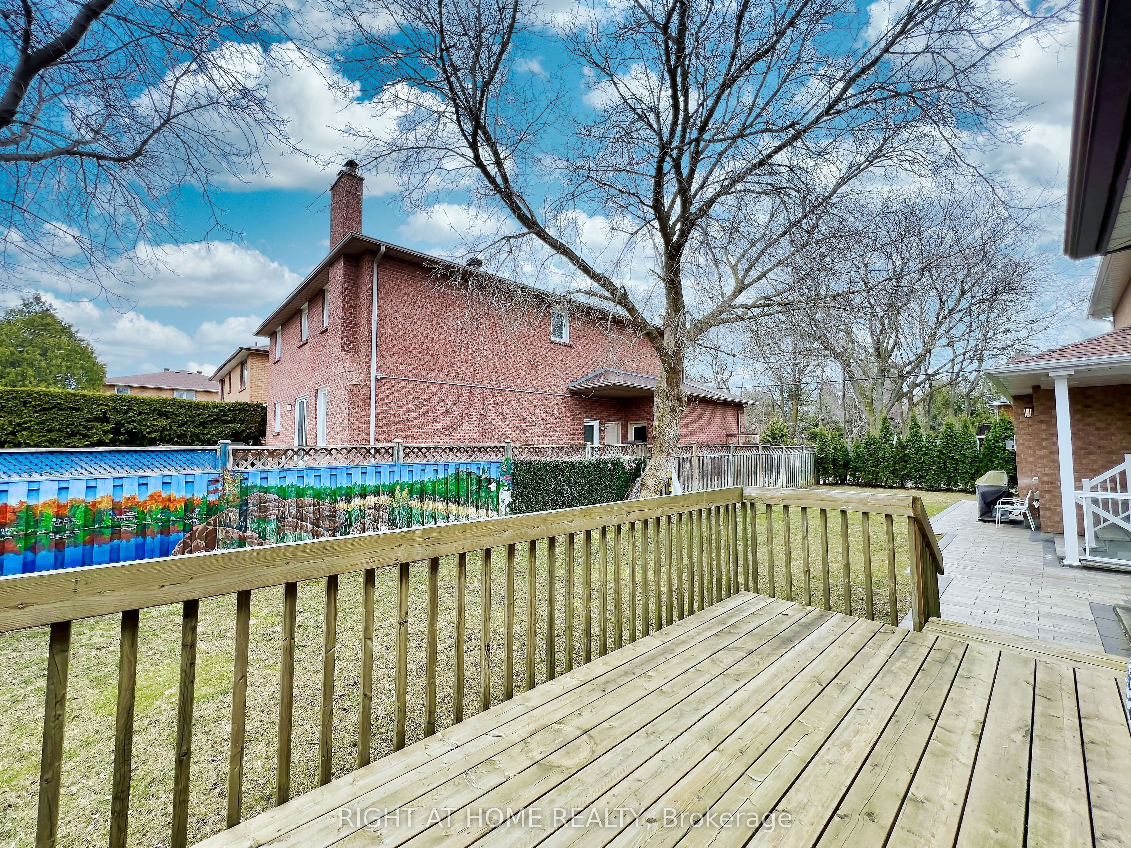 150 Holmes Avenue, Toronto, ON M2N 4M6 photo 4