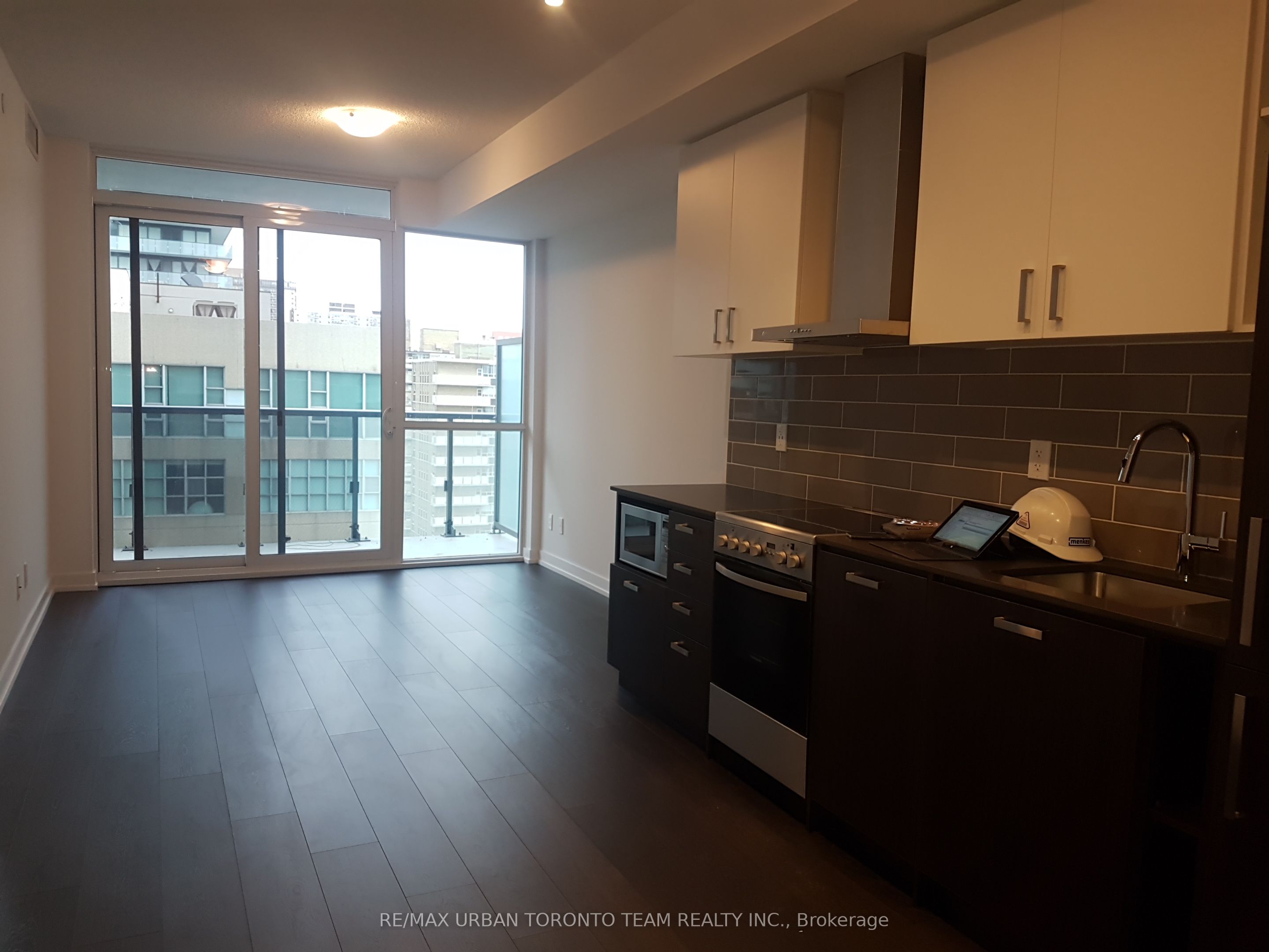 125 Redpath Avenue 906, Toronto, ON M4S 2J9 photo 4