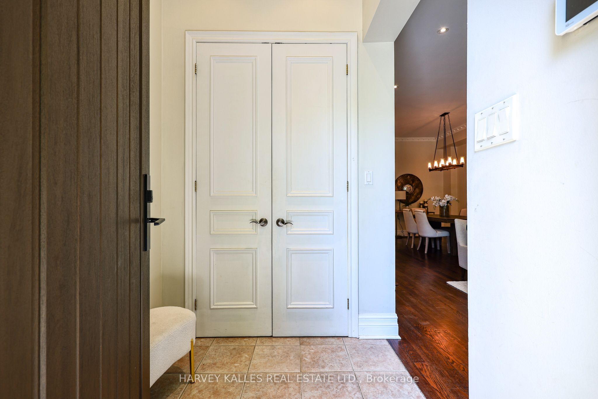 30 Walder Avenue, Toronto, ON M4P 2R6 photo 3