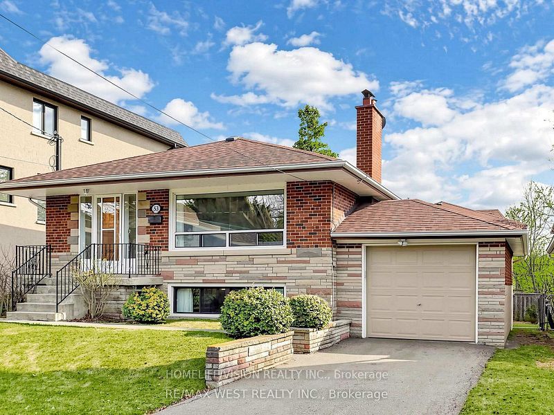 53 Wedgewood Drive, Toronto, ON M2M 2H4