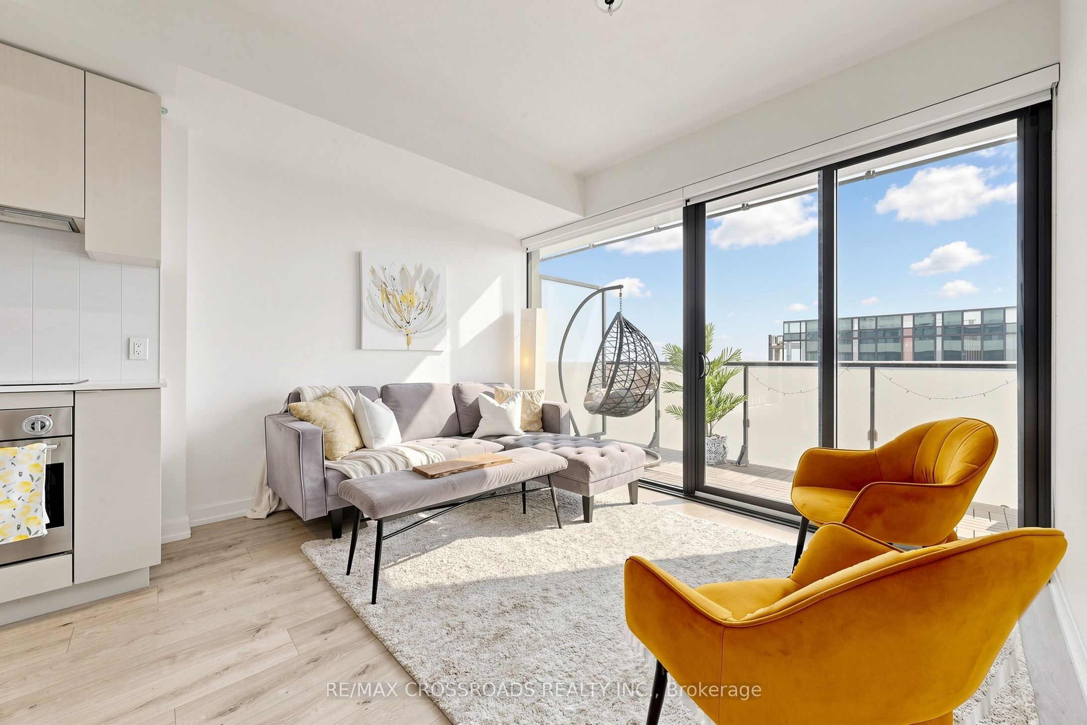 161 Roehampton Ave Apt: 4206 Avenue, Toronto, ON M4P 0C8 photo 4