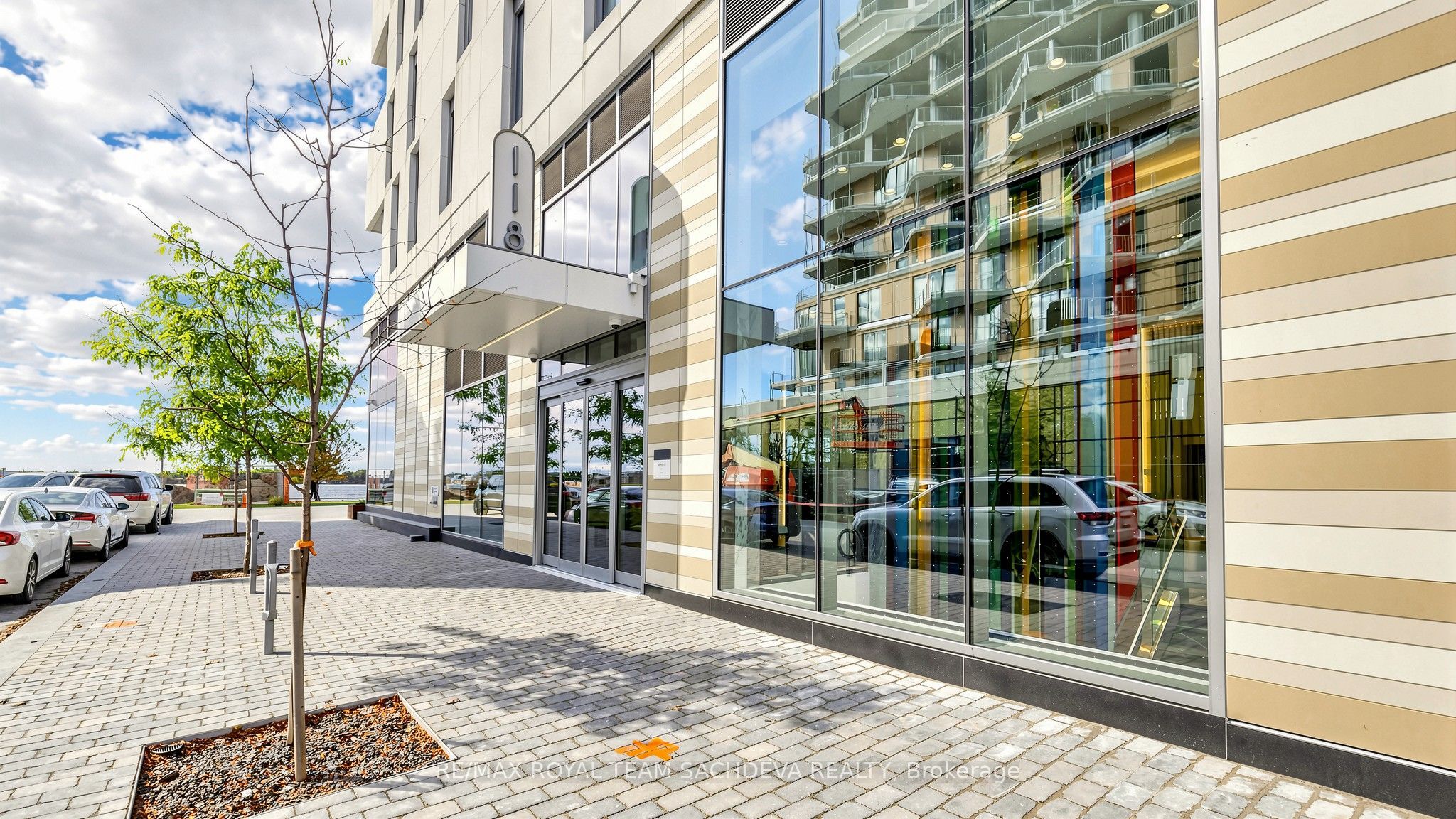118 MERCHANTS' WHARF 101, Toronto, ON M5A 0L3
