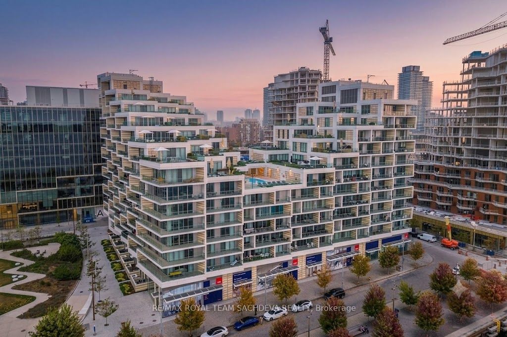 118 MERCHANTS' WHARF 101, Toronto, ON M5A 0L3 photo 5