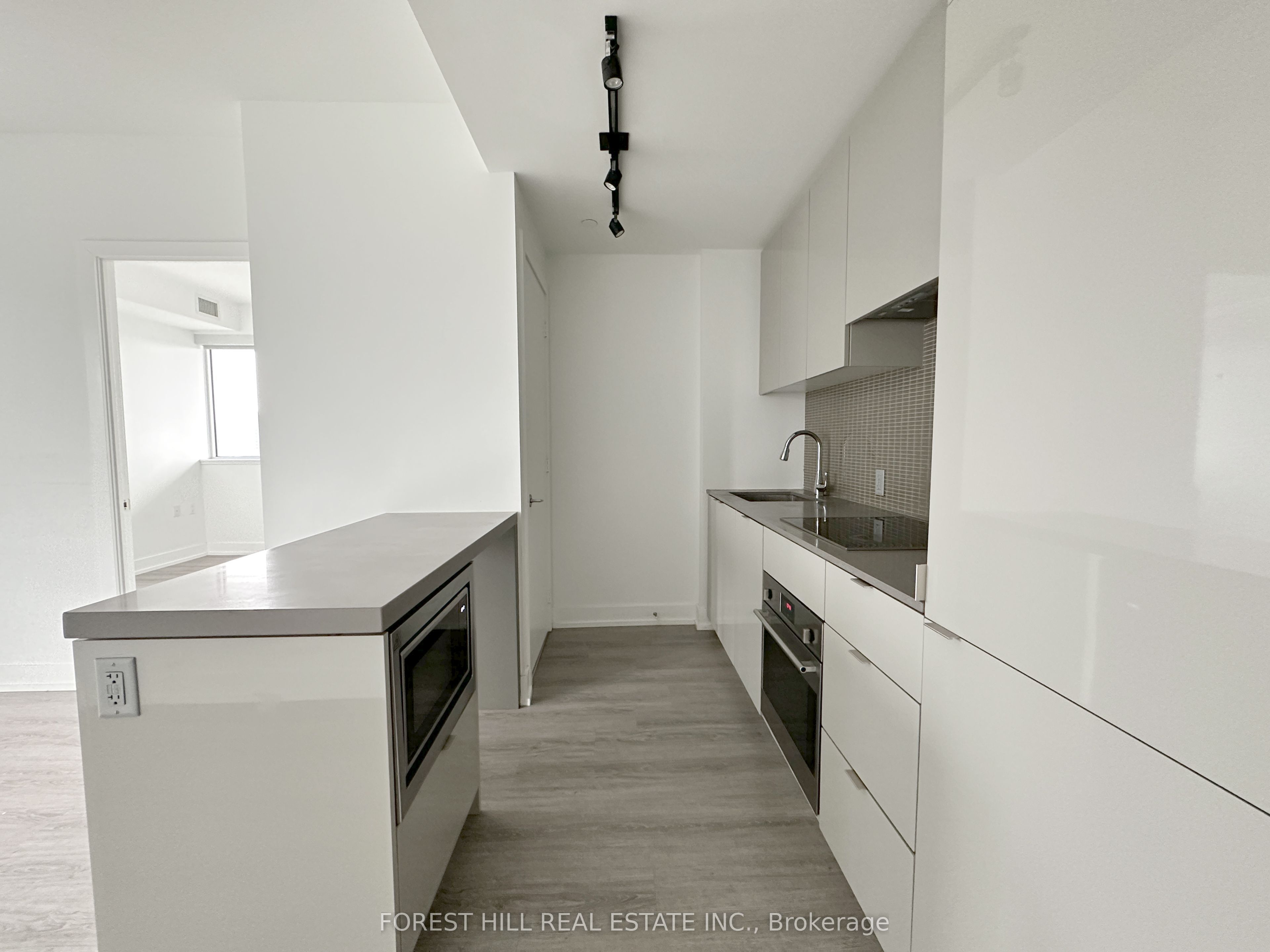 7 Grenville Street 2505, Toronto, ON M4Y 0E9 photo 3