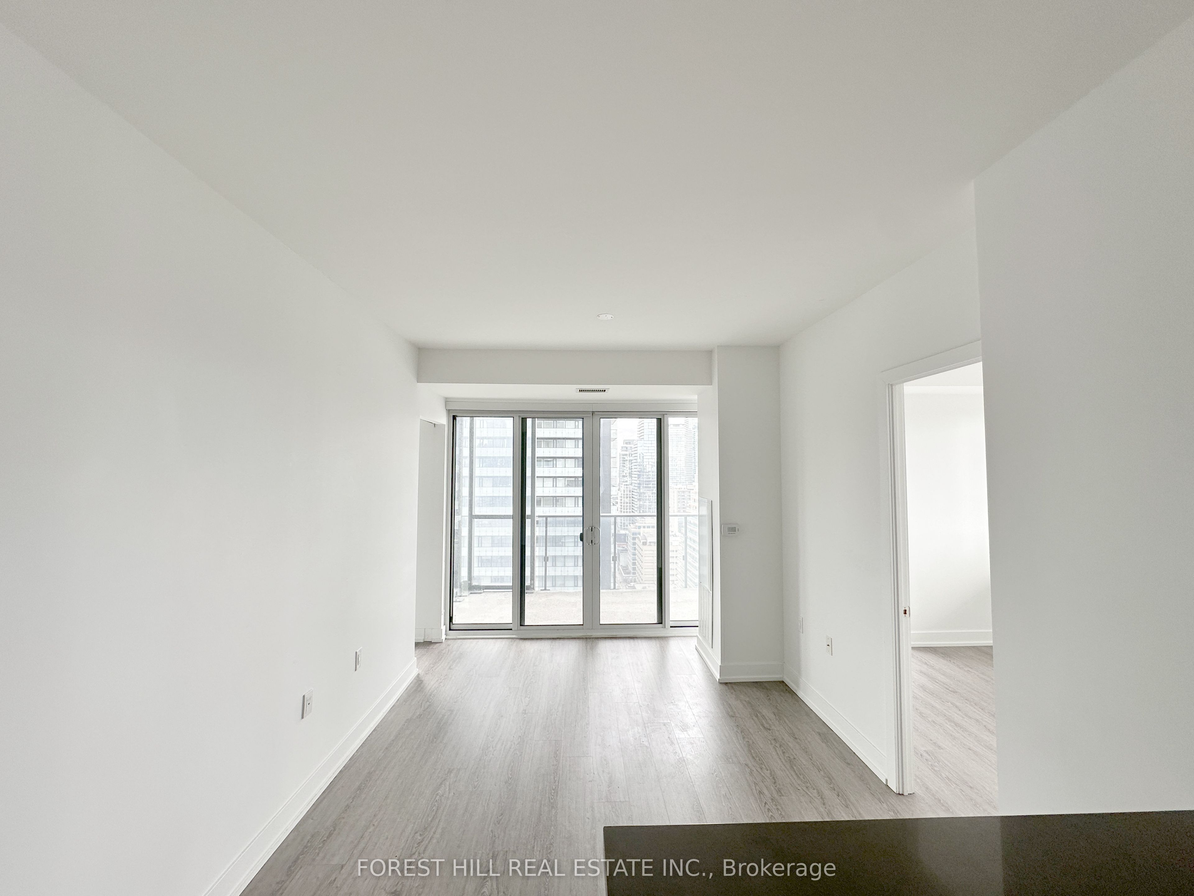 7 Grenville Street 2505, Toronto, ON M4Y 0E9 photo 5