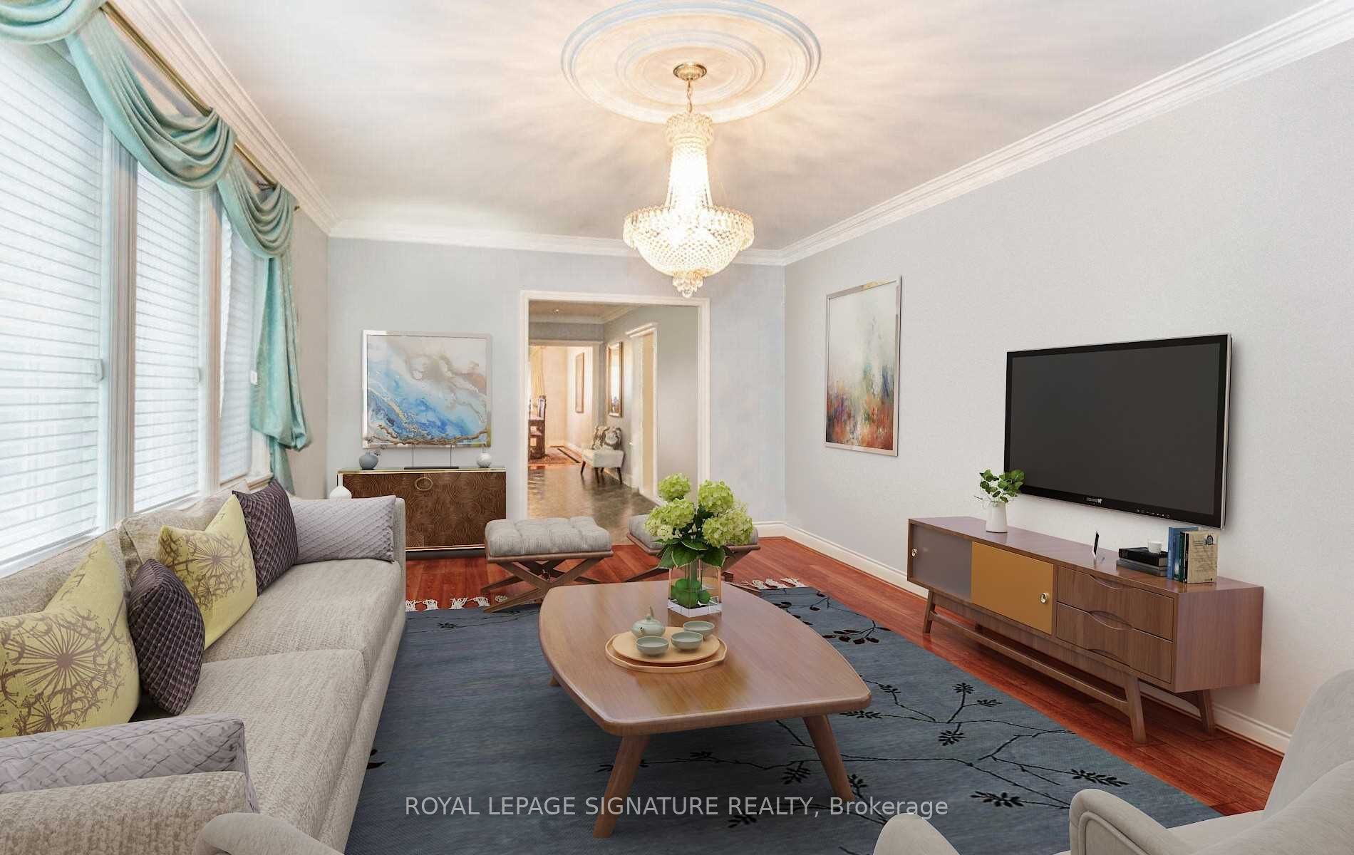 2 Hillcrest Drive, Toronto, ON M6G 2C9 photo 5