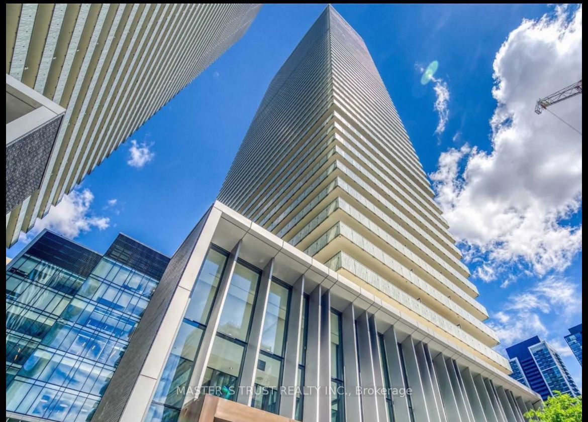 50 Charles Street E 3204, Toronto, ON M4Y 0C3