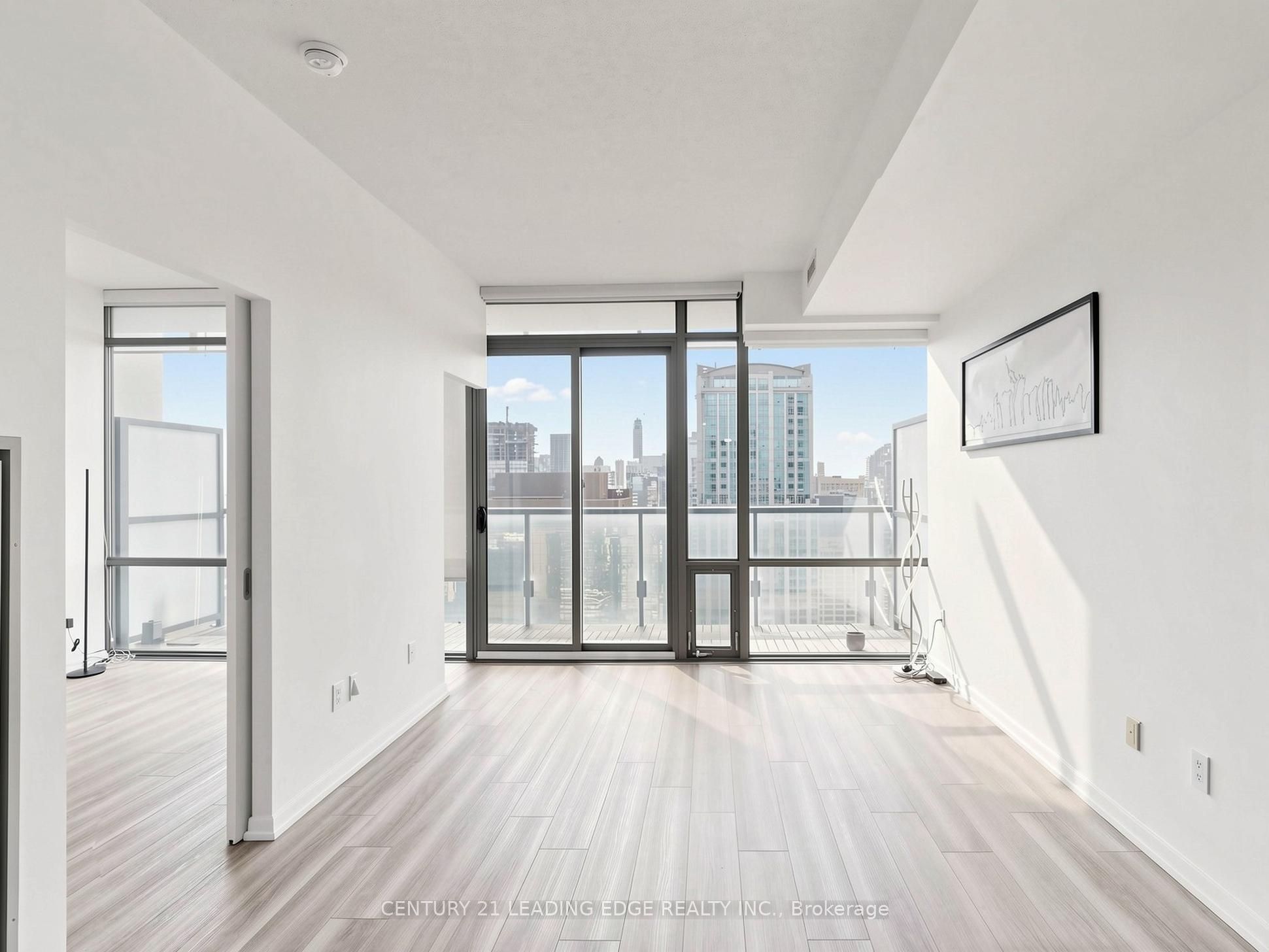 38 Grenville Street 4005, Toronto, ON M4Y 1A5 photo 5