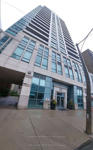 212 Eglinton Avenue E 312, Toronto, ON M4P 0A3