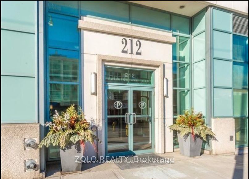 212 Eglinton Avenue E 312, Toronto, ON M4P 0A3 photo 2