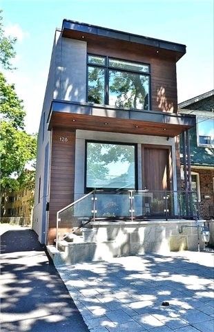 128 Montgomery Avenue, Toronto, ON M4R 1E2