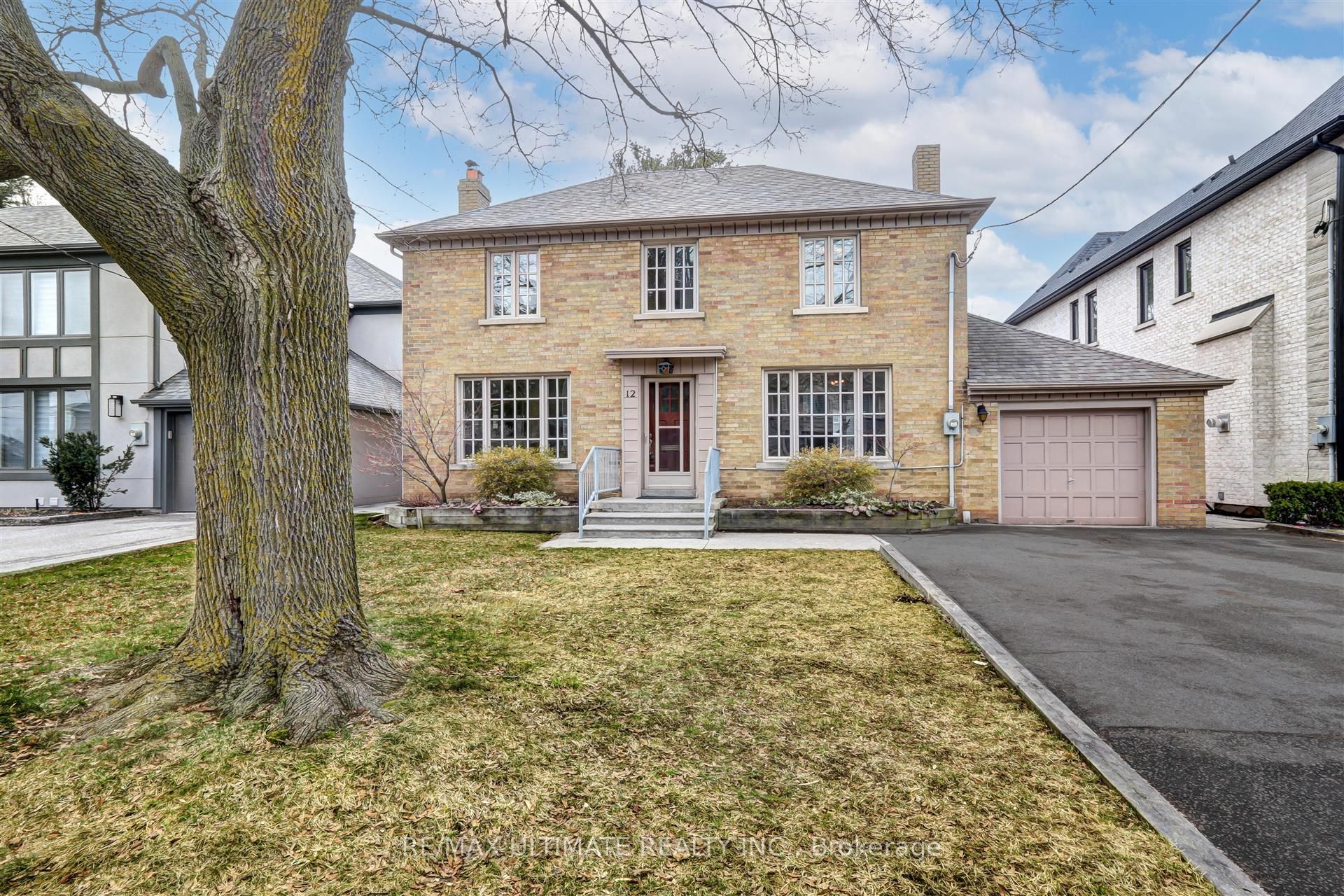 12 Tregellis Road, Toronto, ON M3H 1K2 photo 3