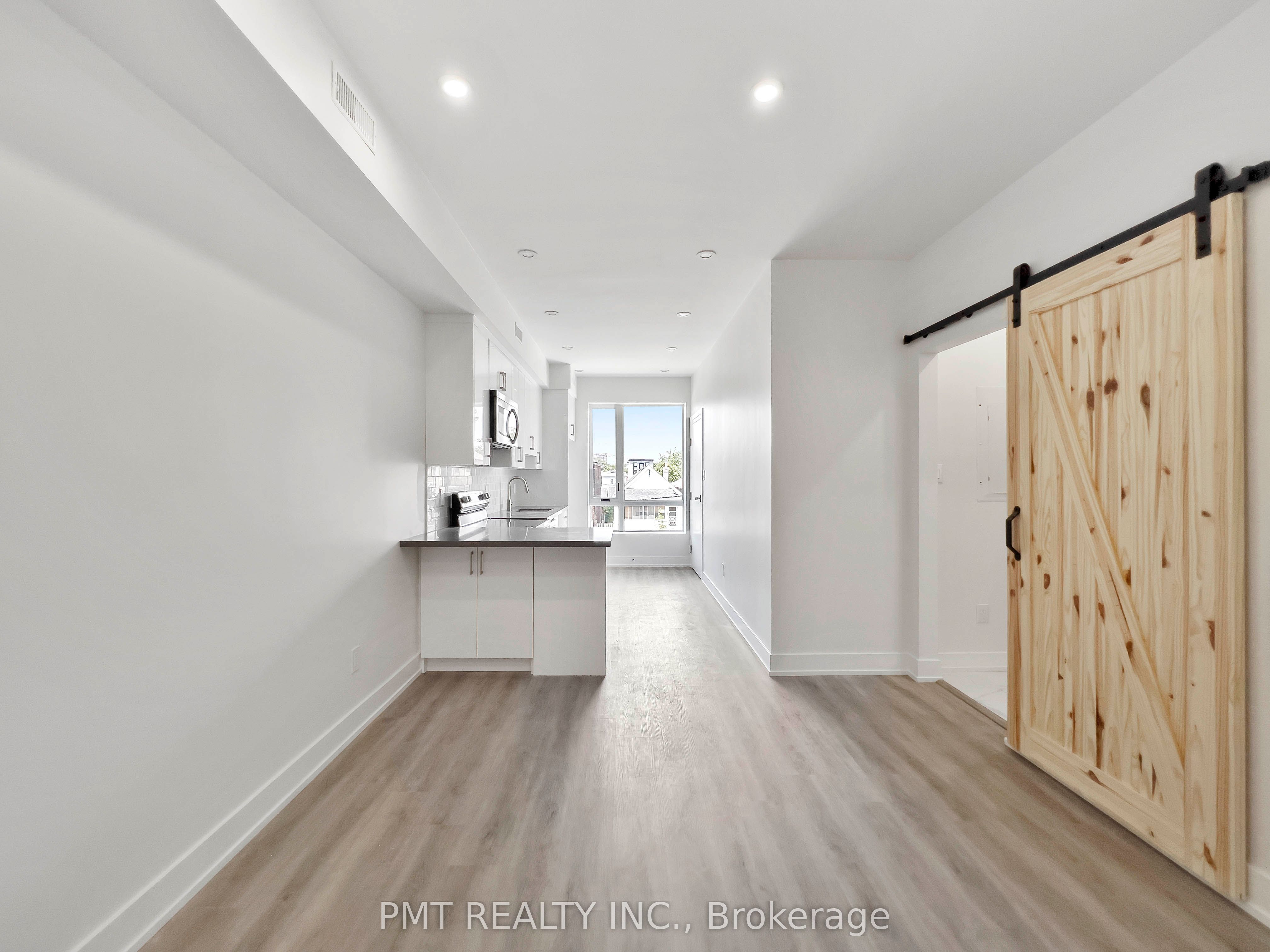 531 Delaware Avenue N 1FM, Toronto, ON M6H 2V3 photo 3