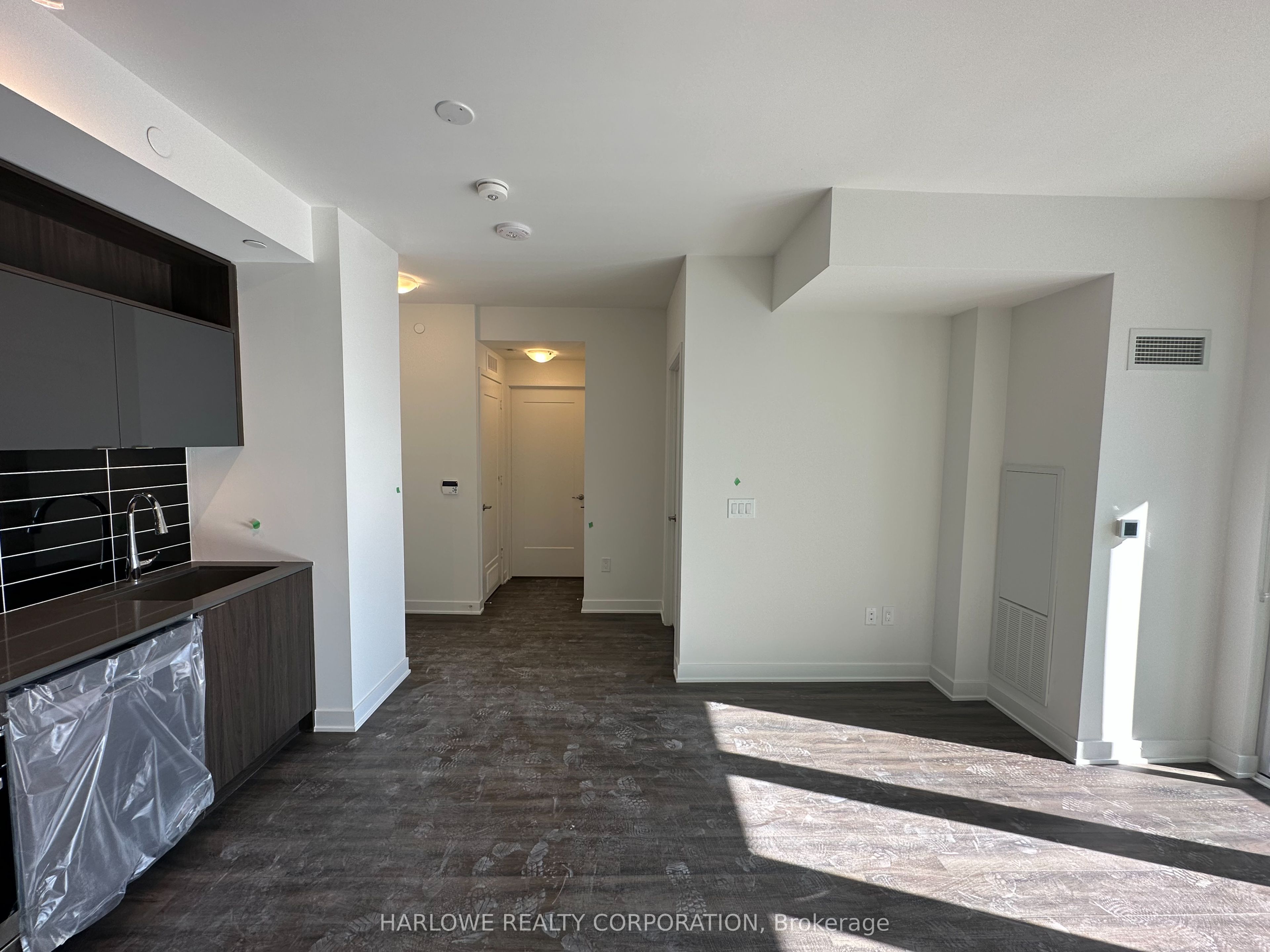 70 Princess Street 1435 E, Toronto, ON M5A 0X6 photo 3