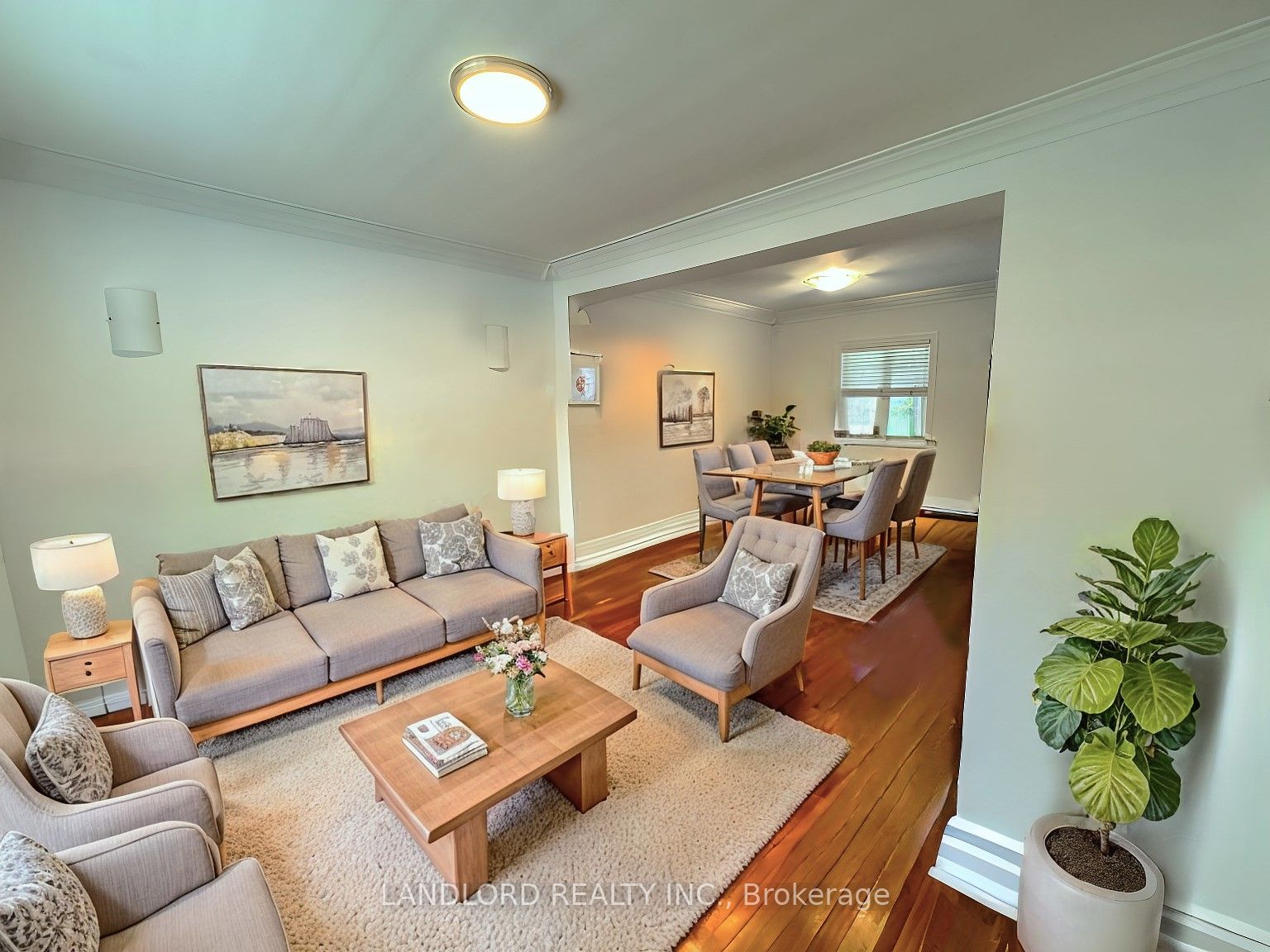 5 Lanbrooke Avenue, Toronto, ON M2R 2C5
