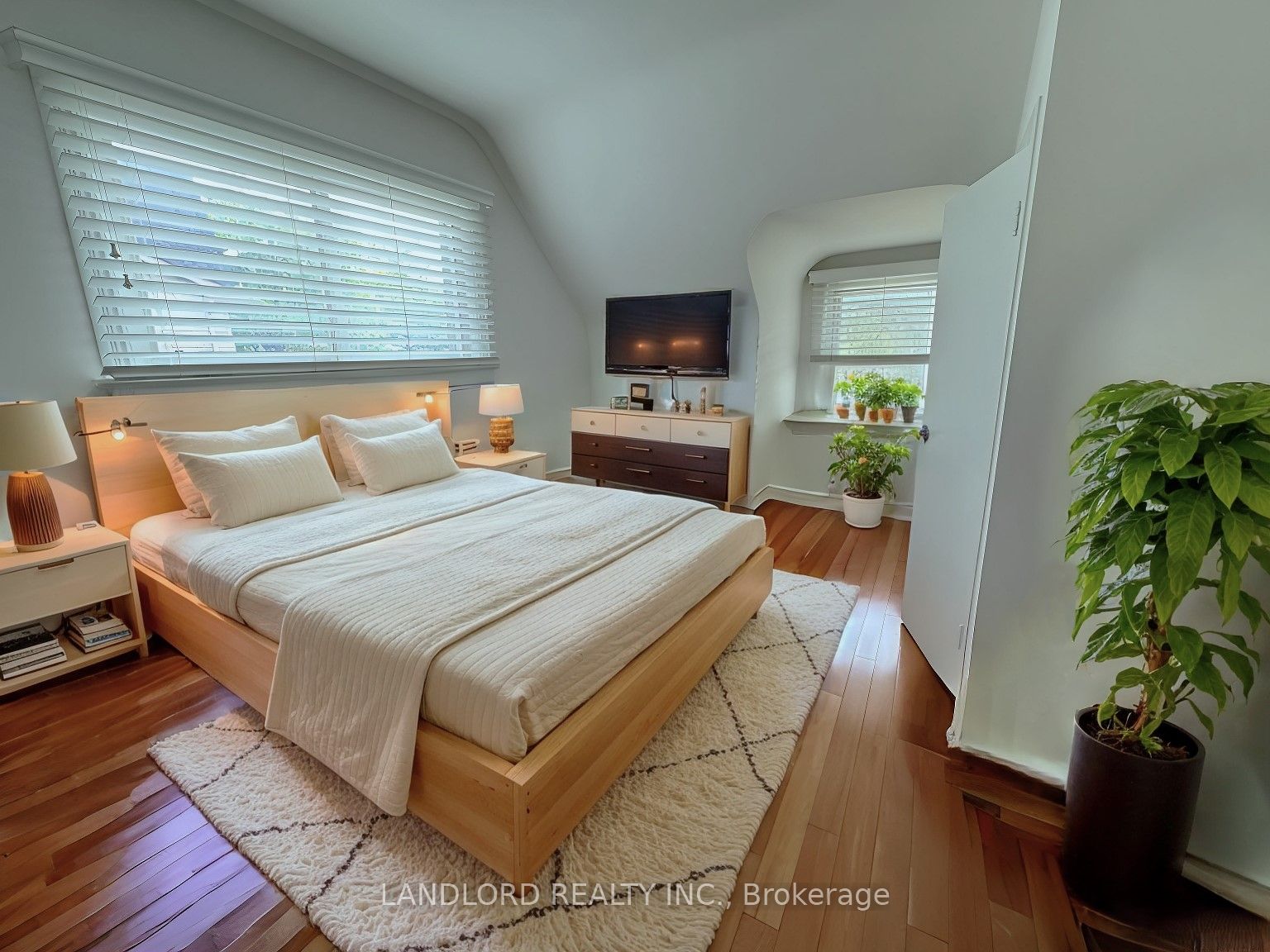 5 Lanbrooke Avenue, Toronto, ON M2R 2C5 photo 5