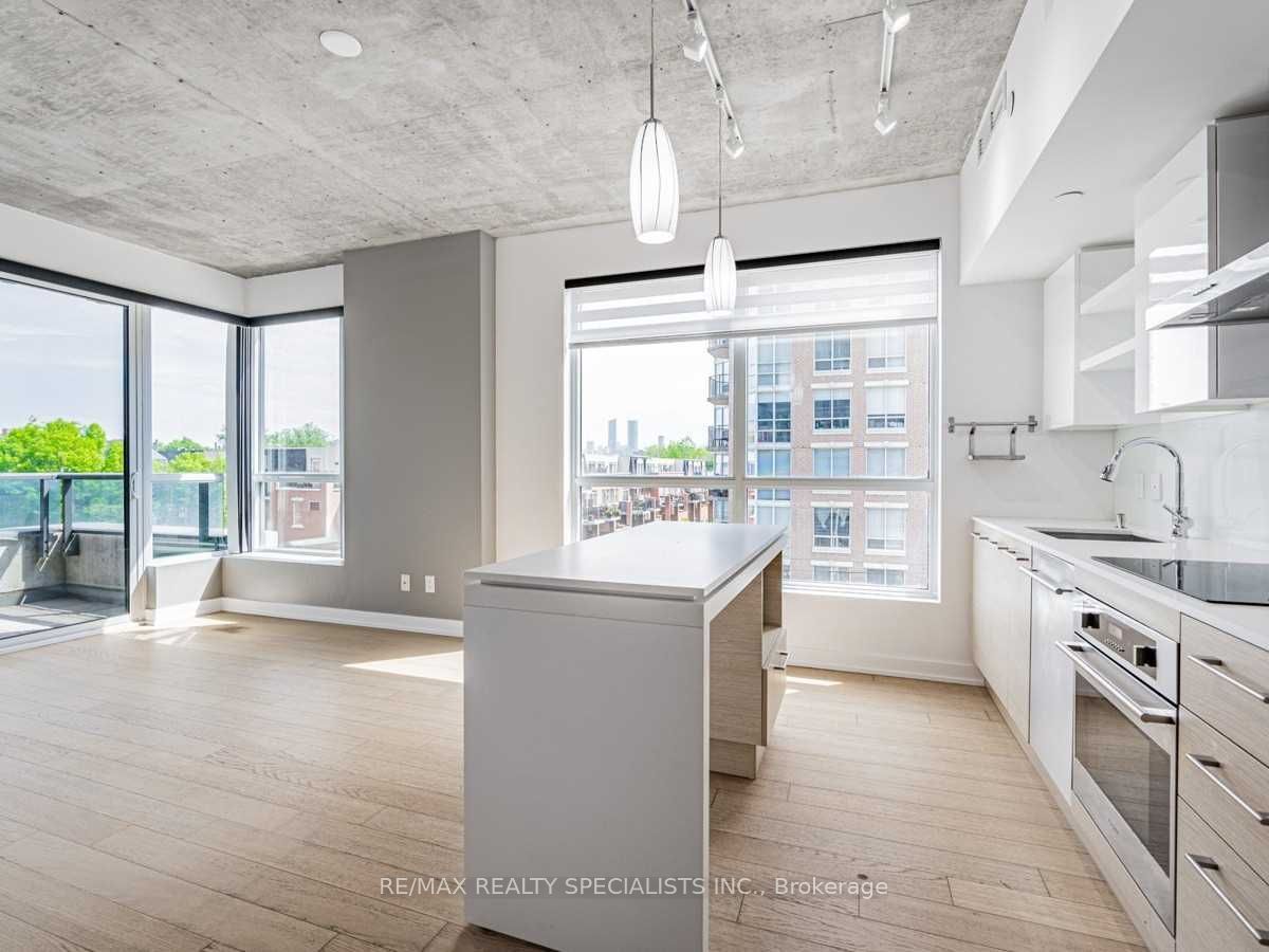 1030 King Street W 320, Toronto, ON M6K 0B4 photo 3