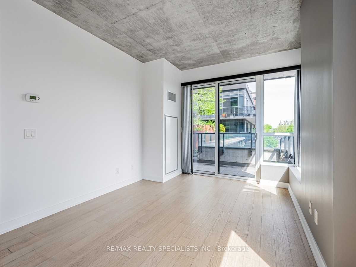 1030 King Street W 320, Toronto, ON M6K 0B4 photo 4