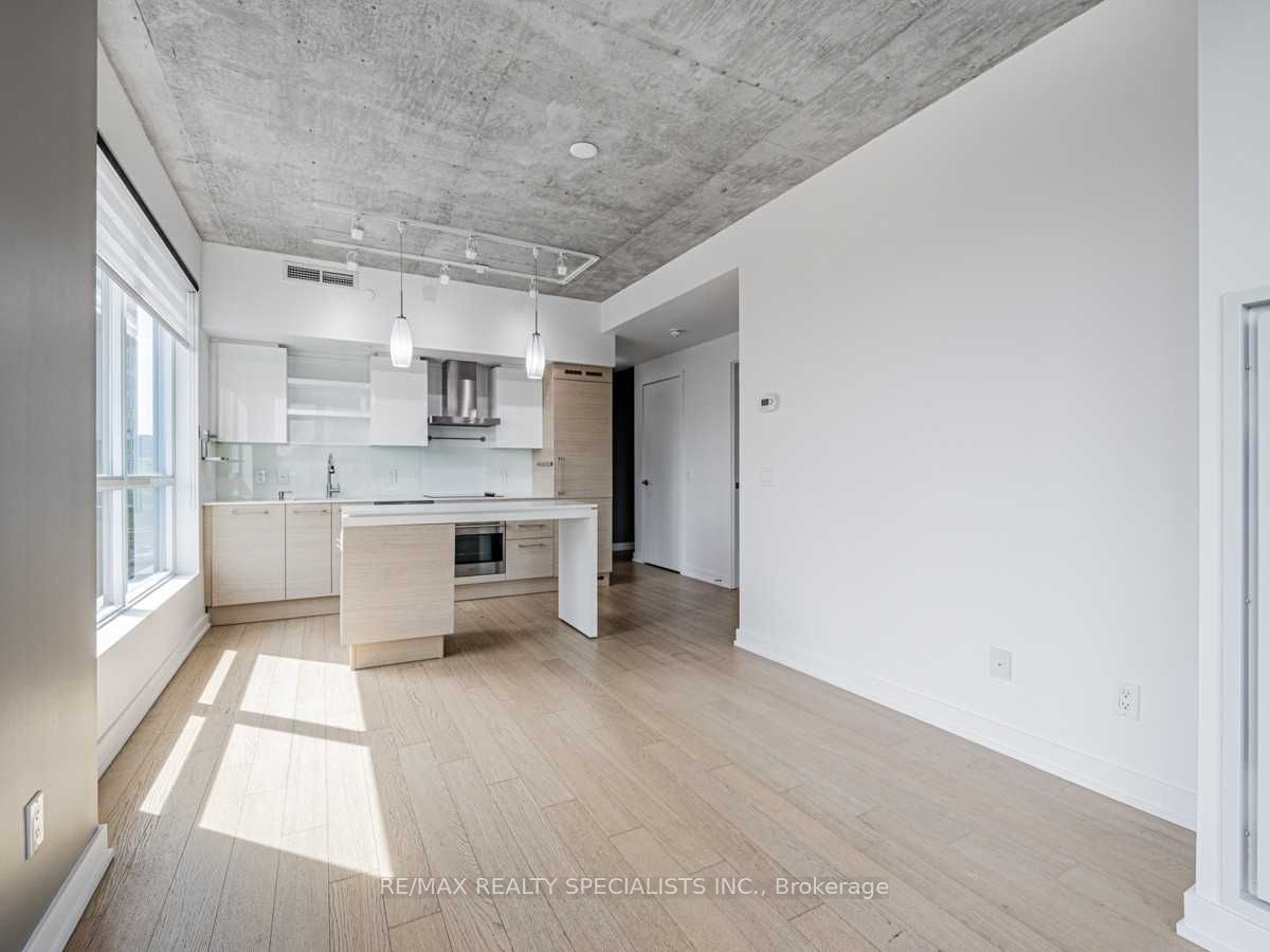1030 King Street W 320, Toronto, ON M6K 0B4 photo 5