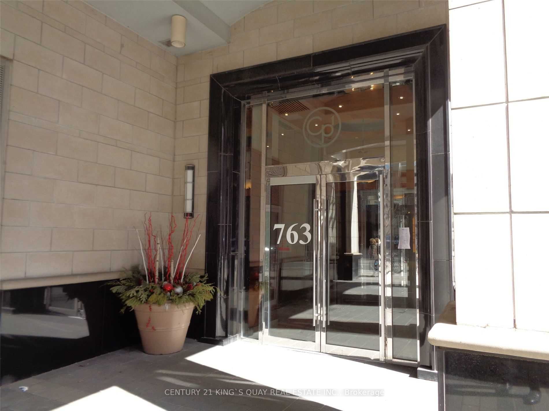763 Bay Street 2714, Toronto, ON M5G 2R3 photo 2