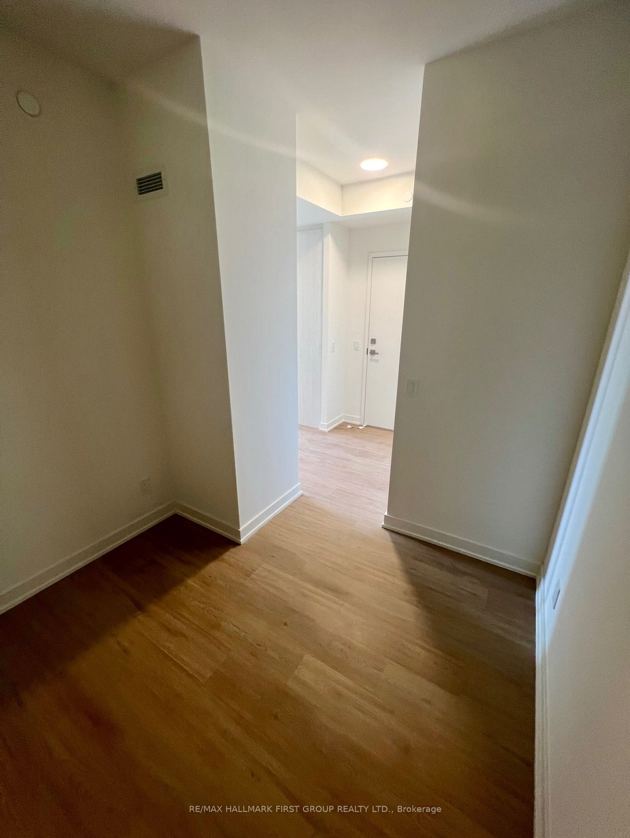 10 Deerlick Court 501, Toronto, ON M3A 0A7 photo 4