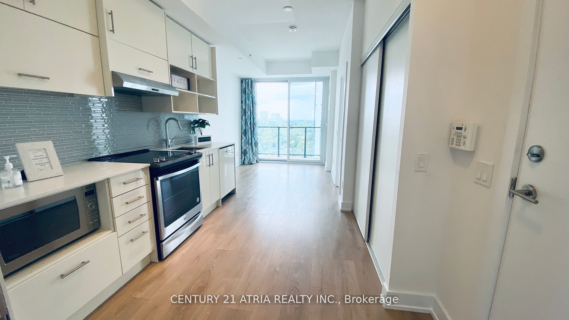 128 Fairview Mall Drive 1307, Toronto, ON M2J 0E8 photo 2