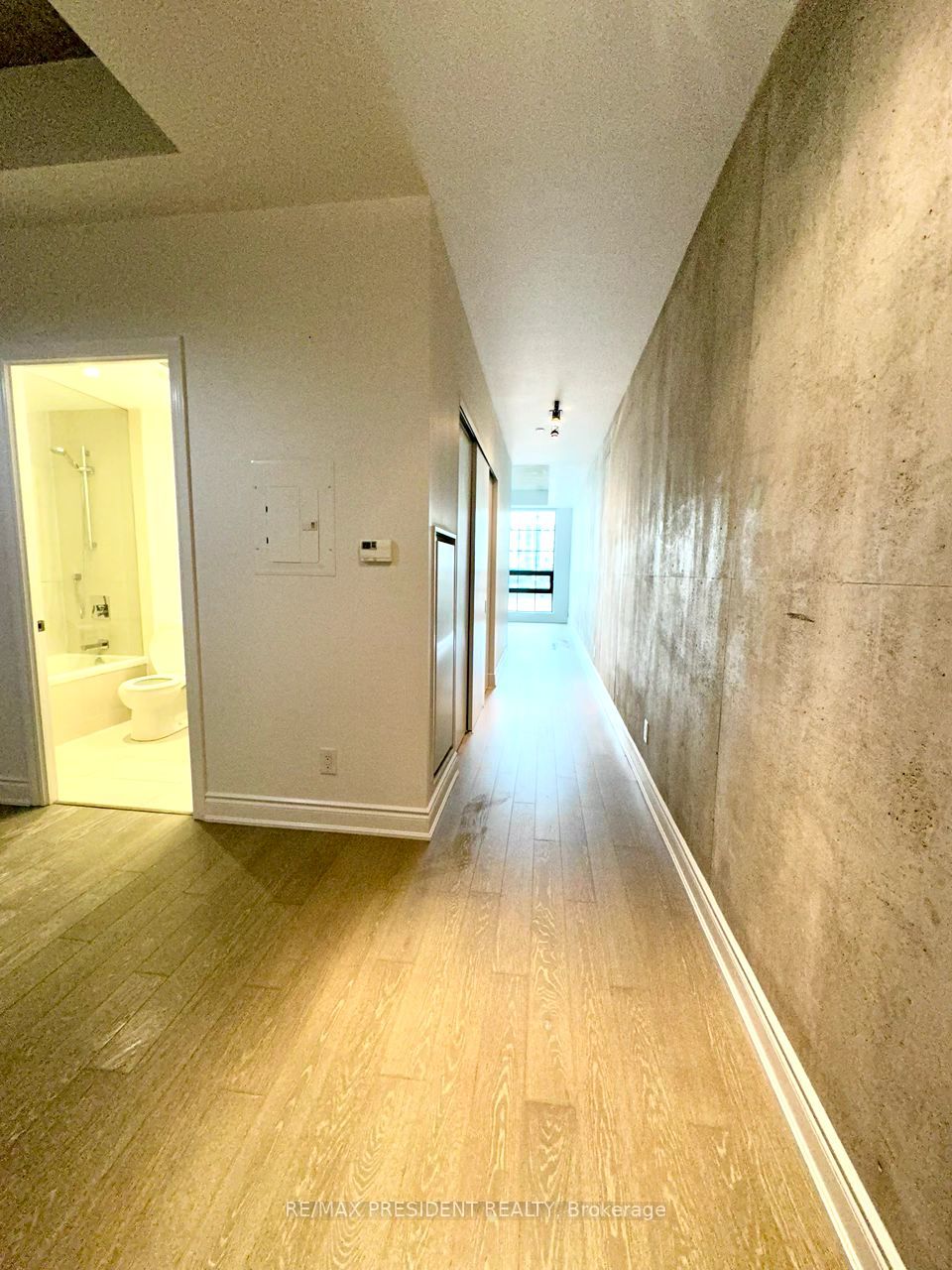 608 Richmond Street W 609, Toronto, ON M5V 0N9 photo 5
