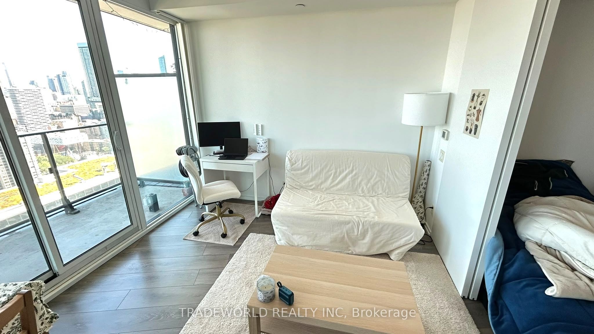 125 Peter Street 3305, Toronto, ON M5V 0M2 photo 4