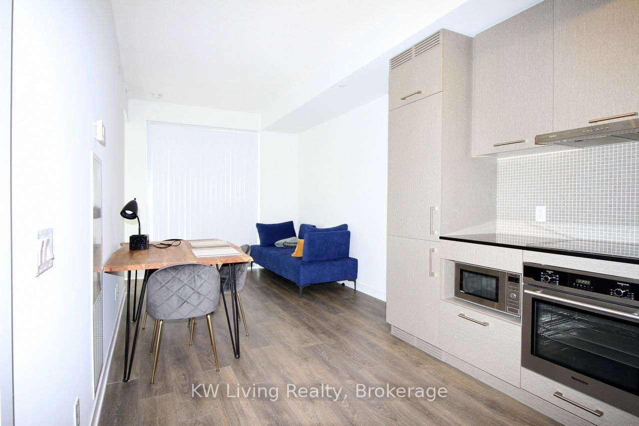 87 Peter Street 4501, Toronto, ON M5V 0P1 photo 3