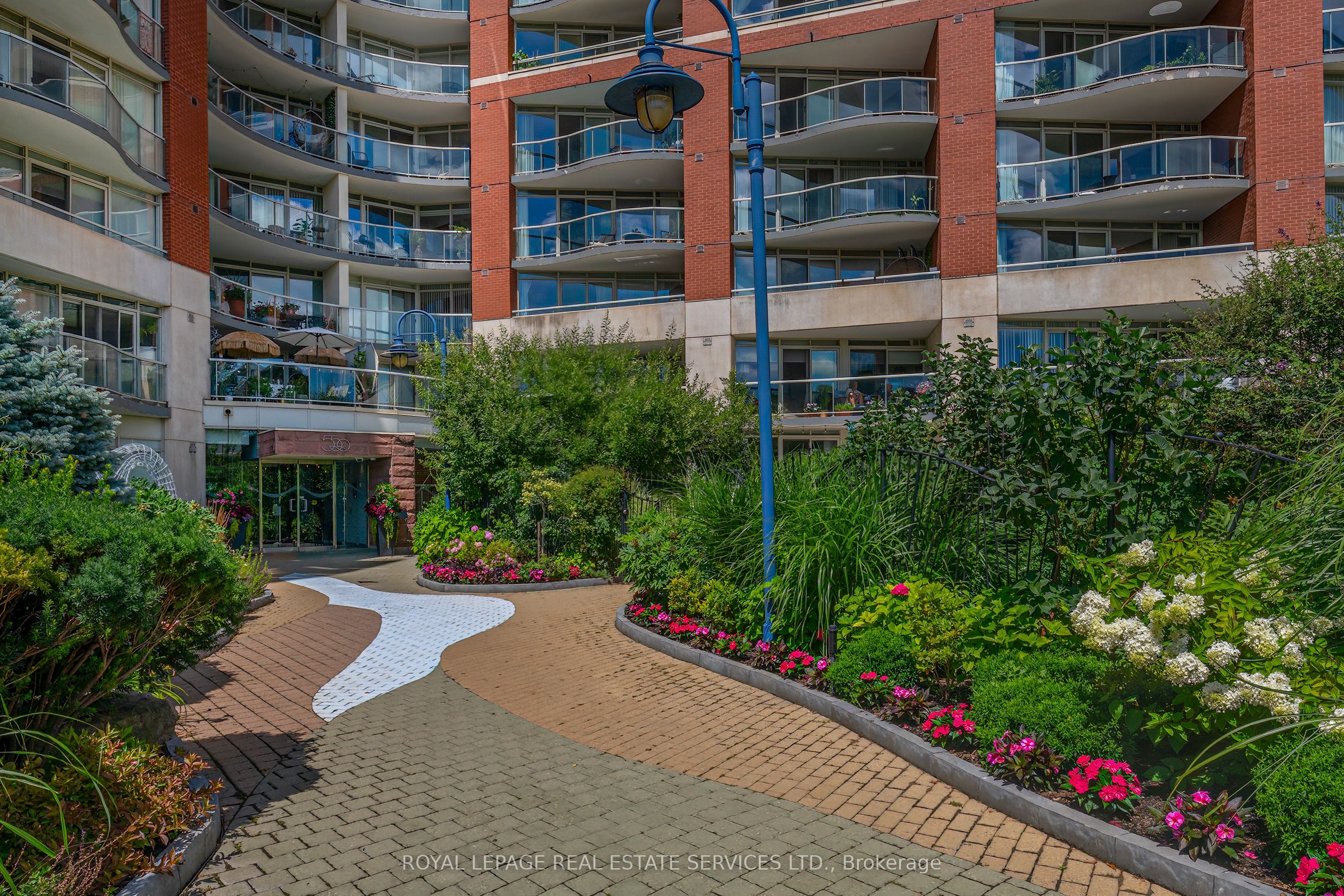550 Queens Quay W 707, Toronto, ON M5V 3M8 photo 2