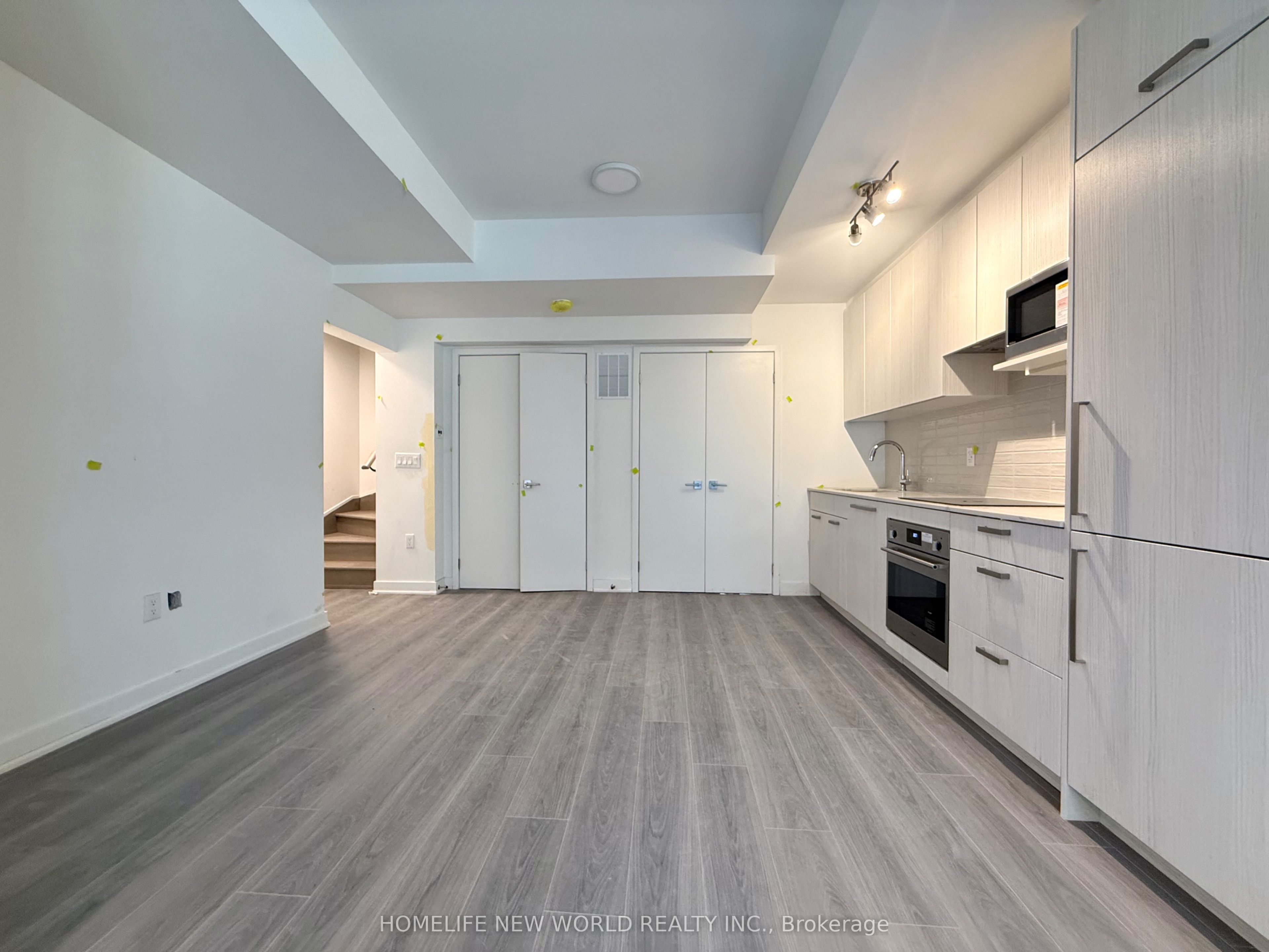 69 Curlew Drive 110, Toronto, ON M3A 2P8 photo 5