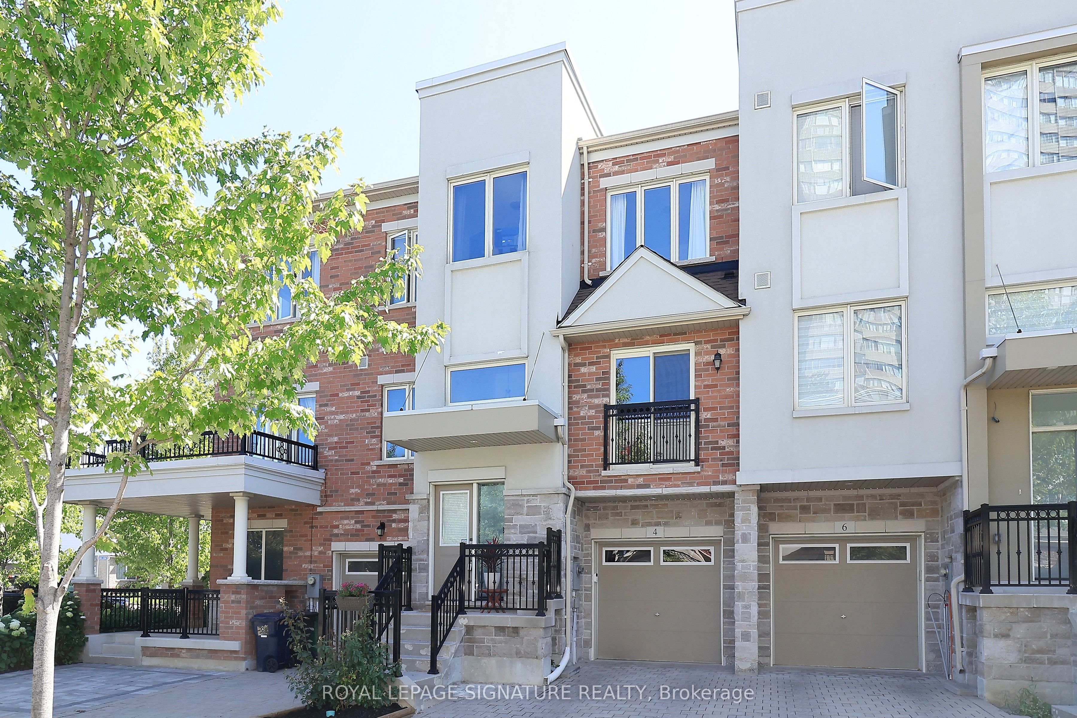 4 Coneflower Crescent, Toronto, ON M2R 0A4 photo 3