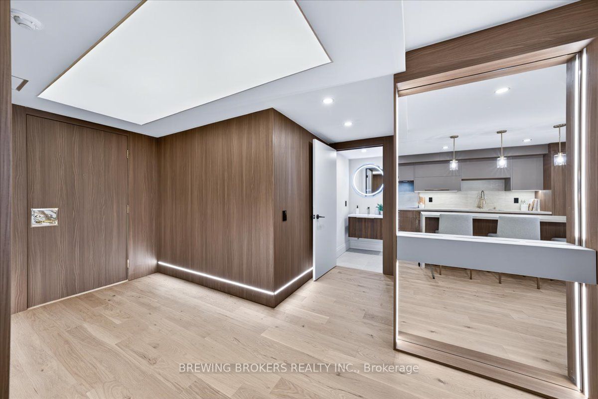 3600 Yonge Street 737, Toronto, ON M4N 2N6 photo 3