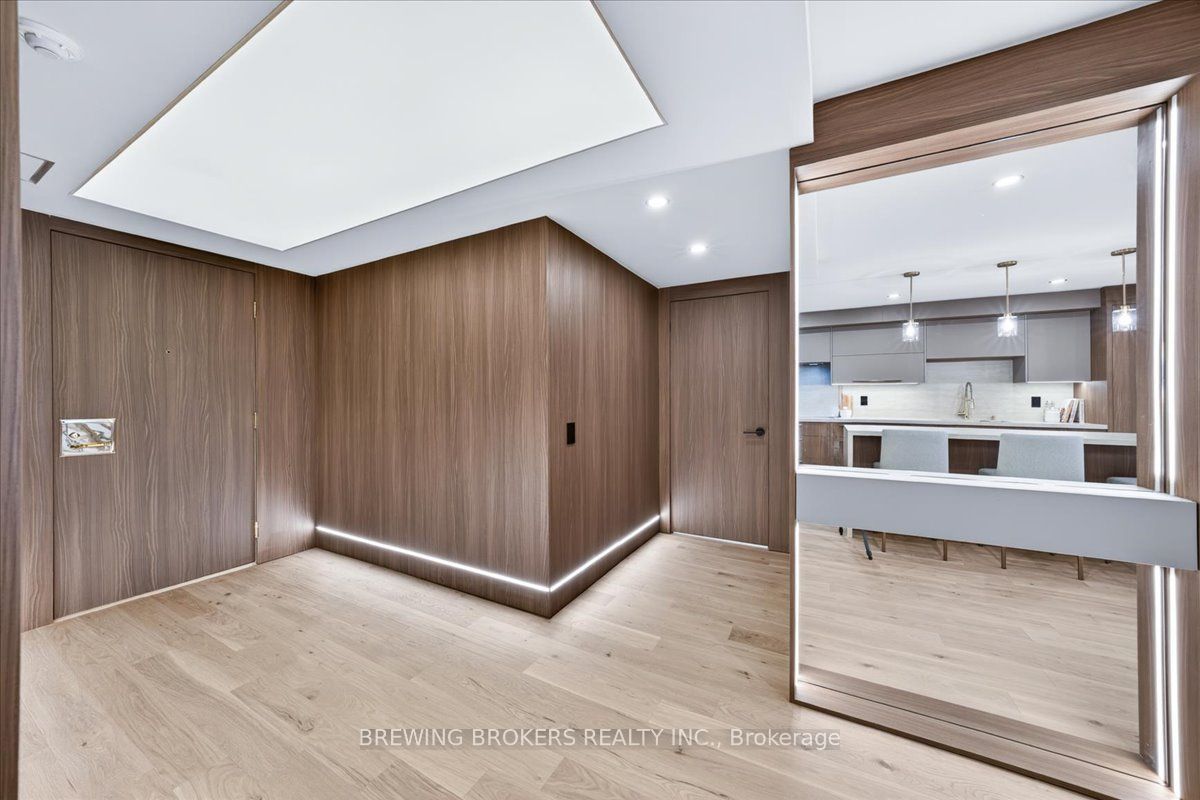 3600 Yonge Street 737, Toronto, ON M4N 2N6 photo 4