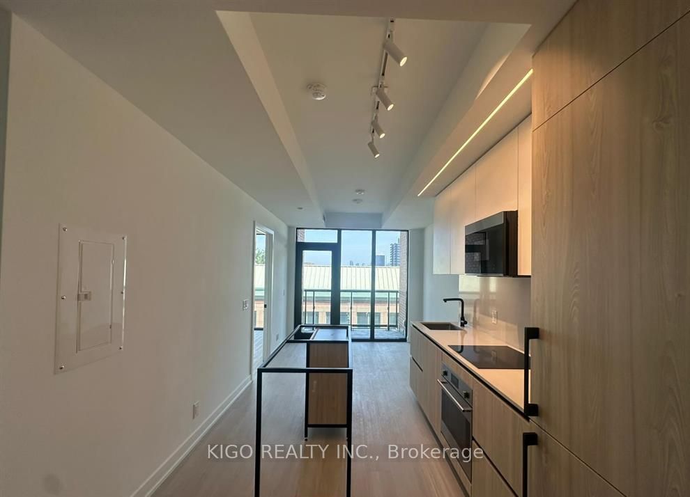 699 Sheppard Avenue E 501, Toronto, ON M2K 2P9 photo 3