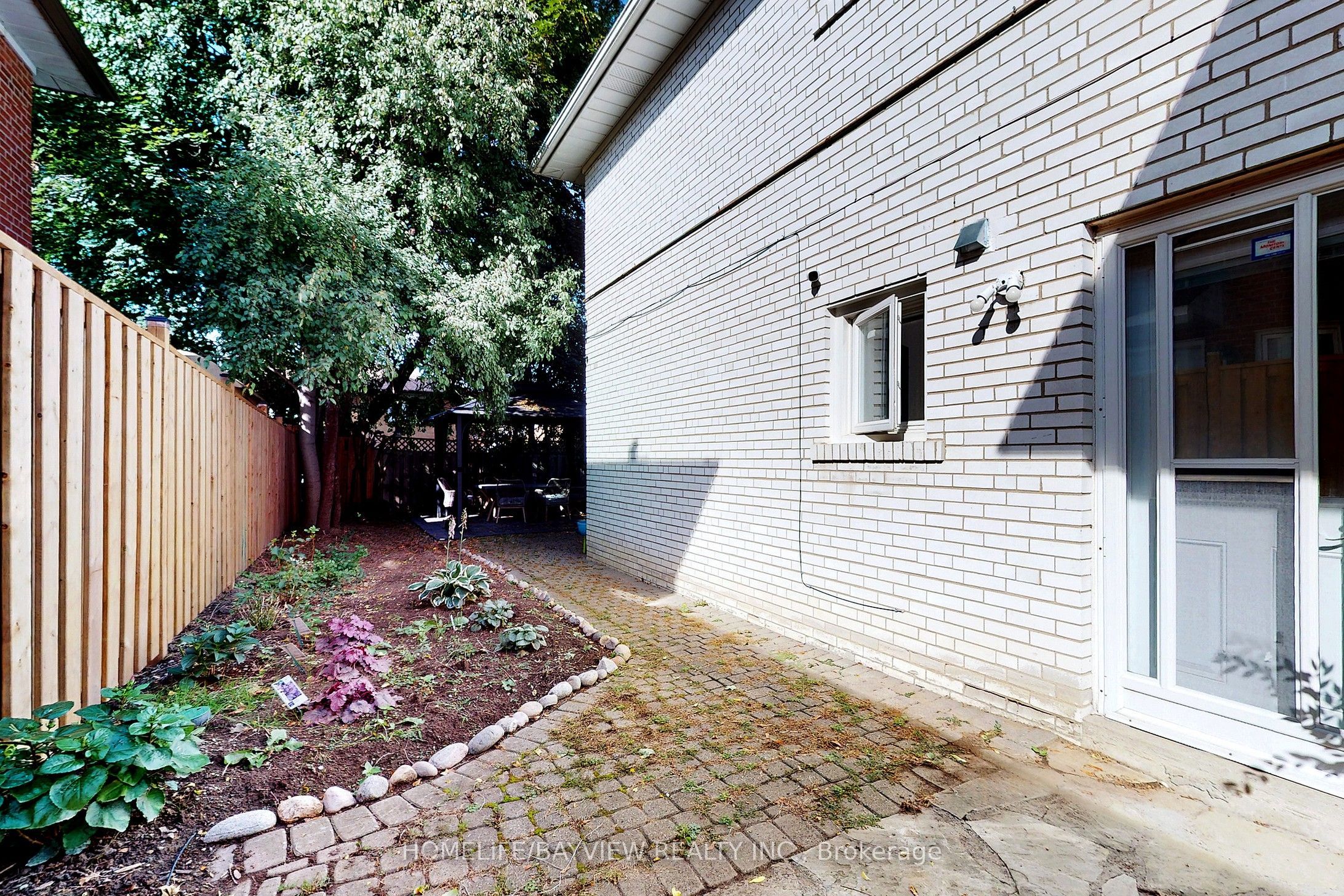 39 Shenstone(Basement) Road, Toronto, ON M2R 3B3 photo 2