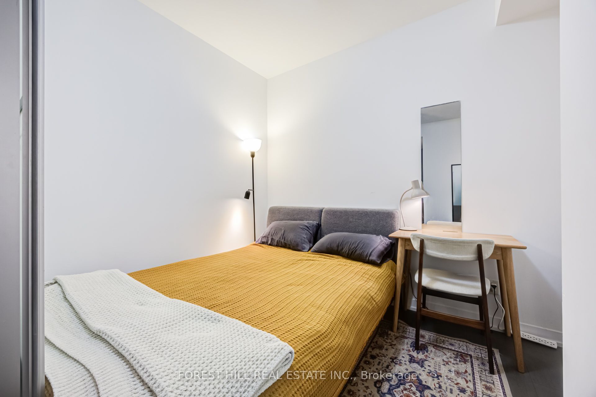 170 Fort York Boulevard 2805, Toronto, ON M5V 0E6 photo 4