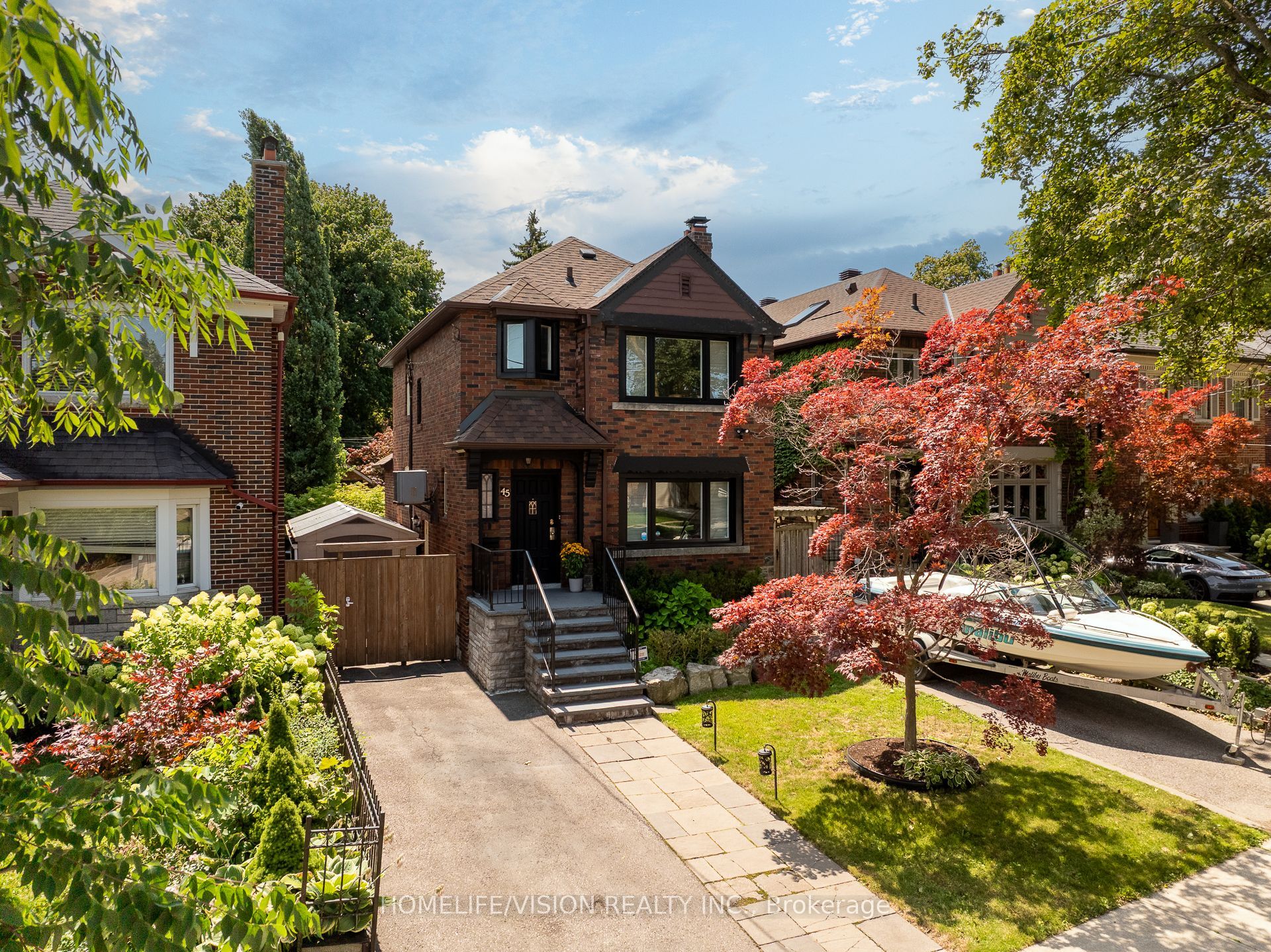 45 Mcrae Drive, Toronto, ON M4G 1S2 photo 2