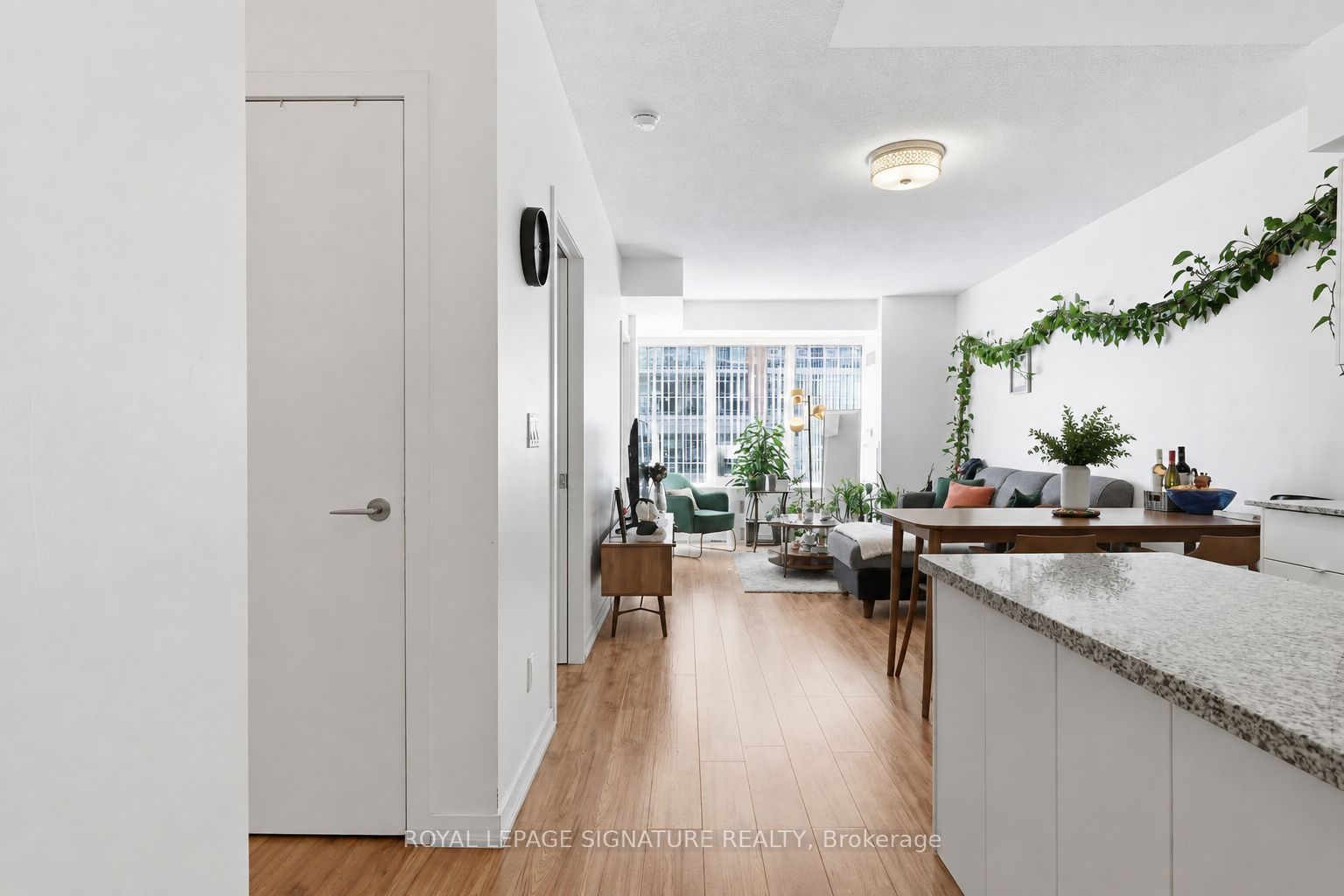 59 East Liberty Street 905, Toronto, ON M6K 3R1 photo 2
