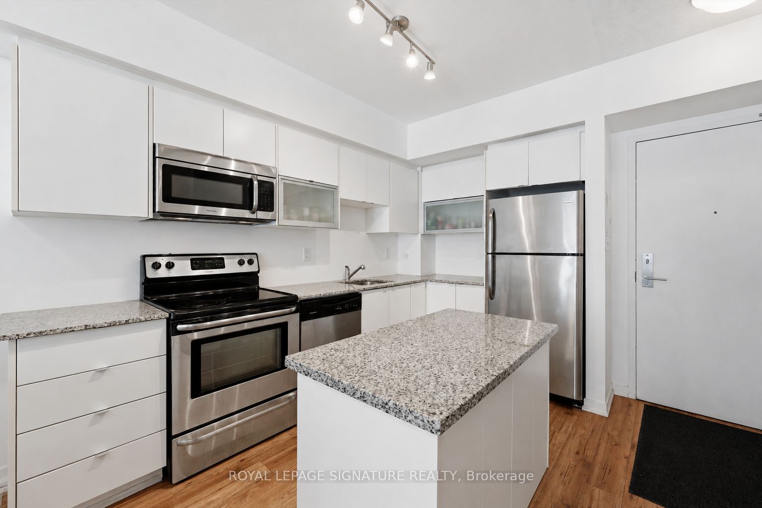 59 East Liberty Street 905, Toronto, ON M6K 3R1 photo 4