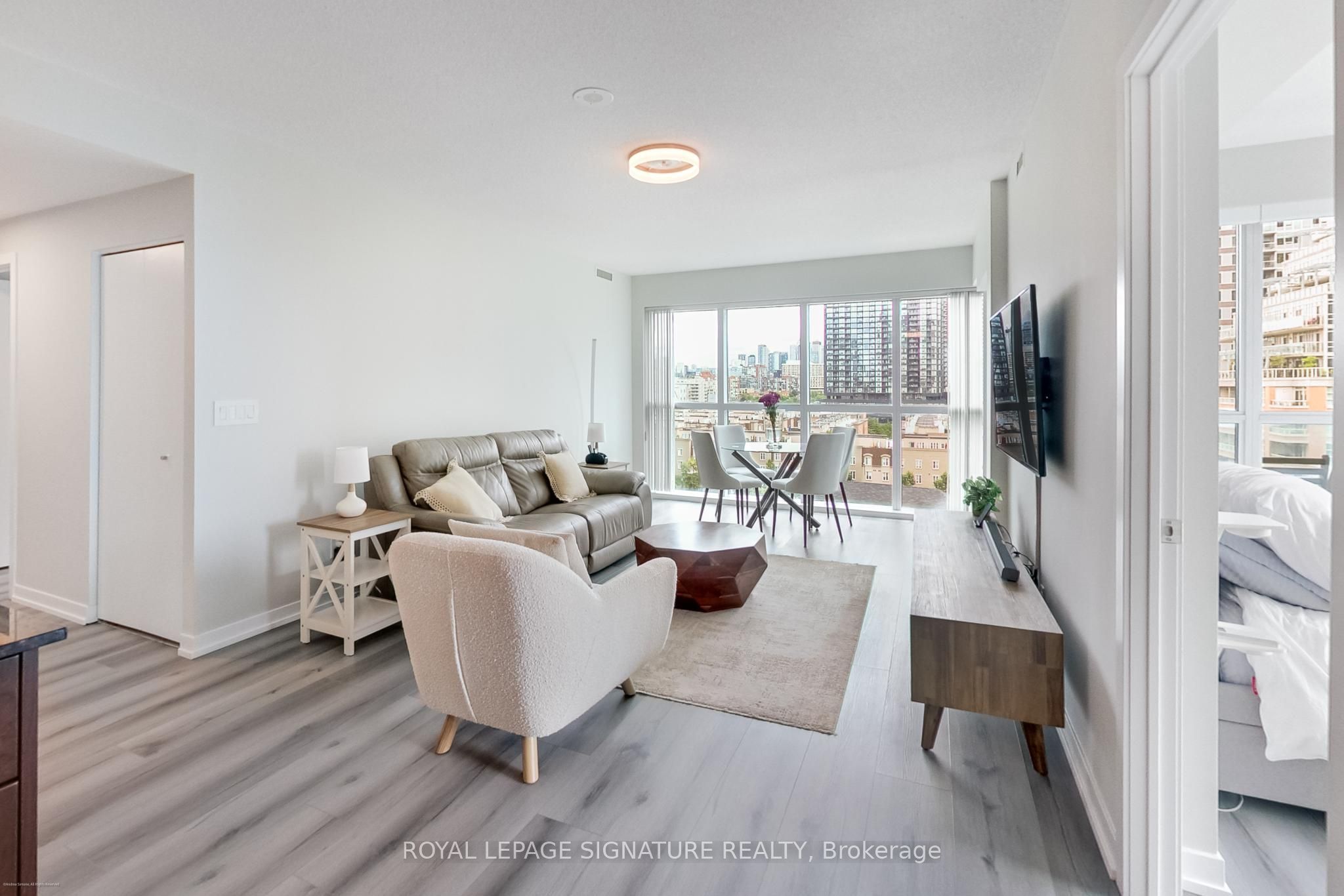 69 Lynn Williams Street 904, Toronto, ON M6K 3R7 photo 4