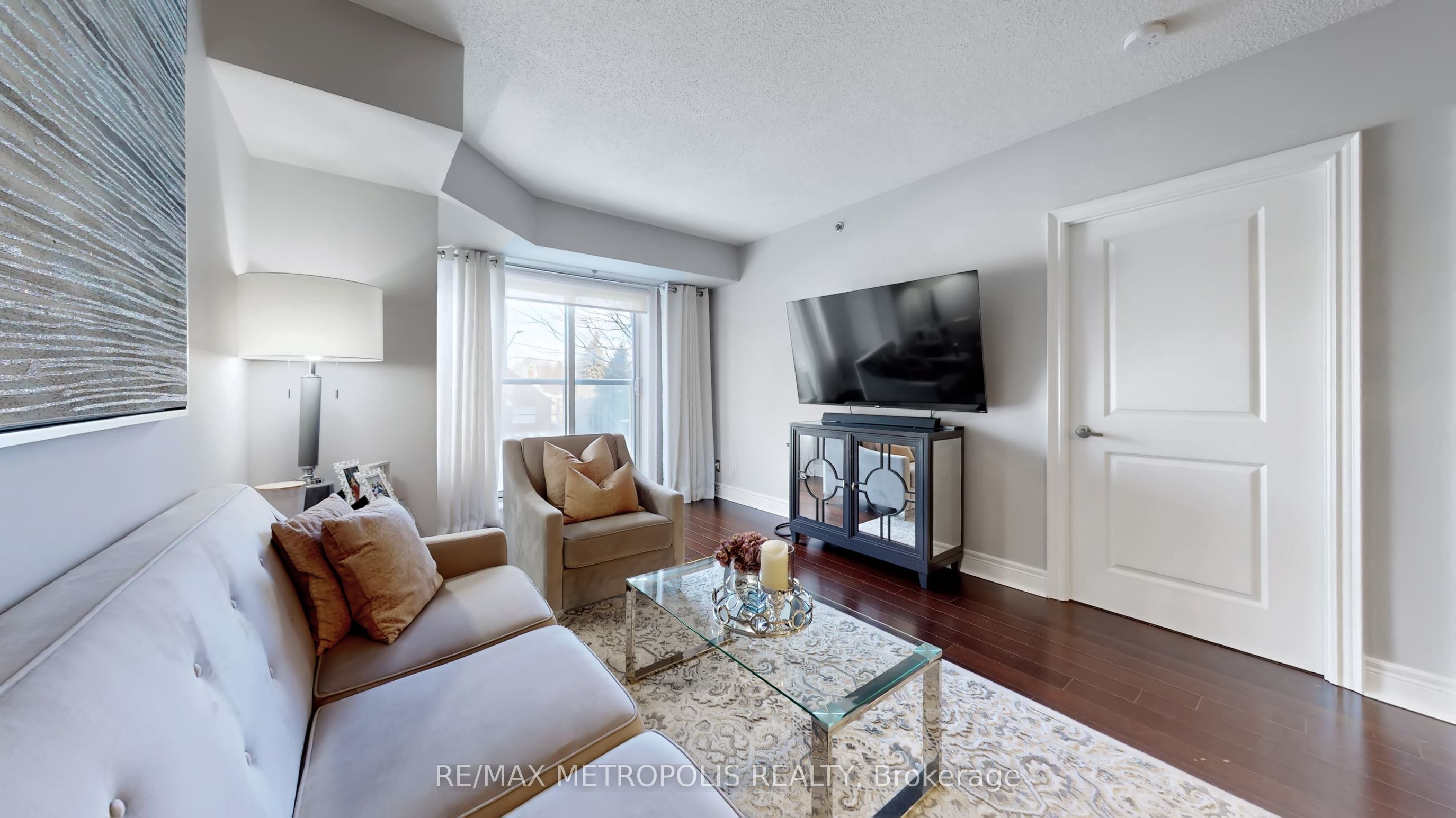 701 Sheppard Avenue W 228, Toronto, ON M3H 0B2 photo 3