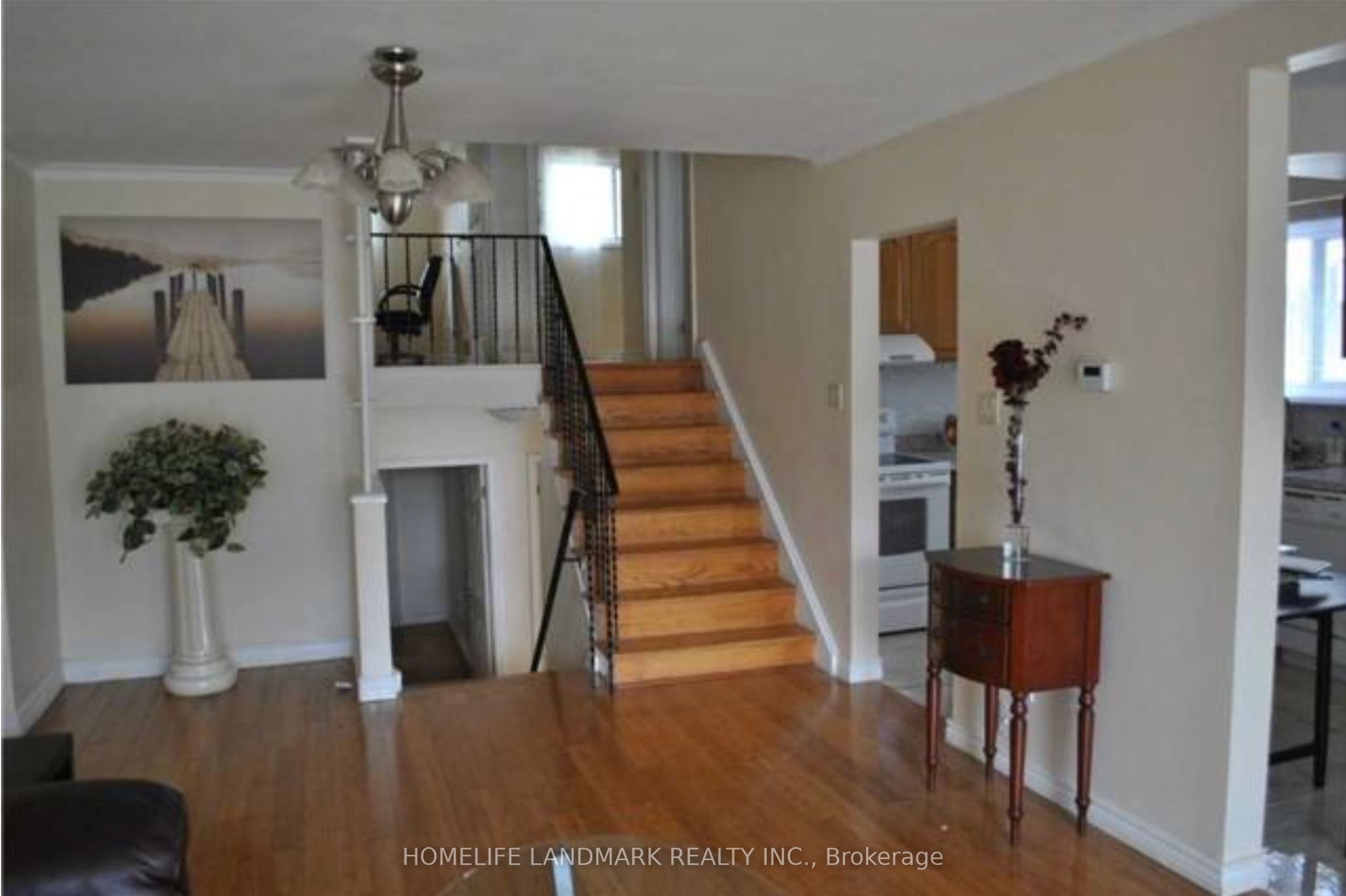 28 Roywood Drive, Toronto, ON M3A 2C6 photo 4