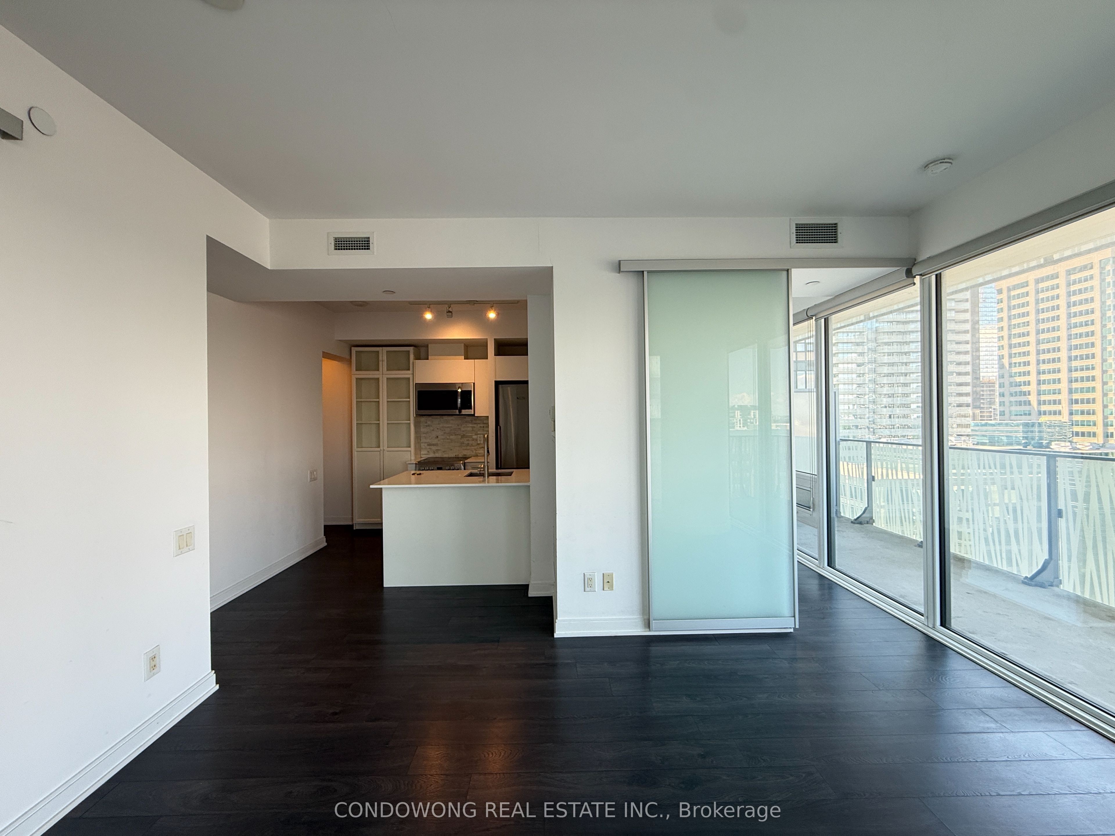 42 Charles Street E 2609, Toronto, ON M4Y 0B7
