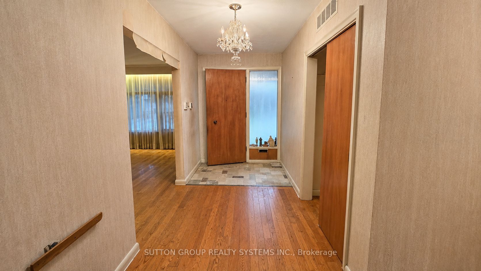 4 Banbury Road, Toronto, ON M3B 2L3 photo 5