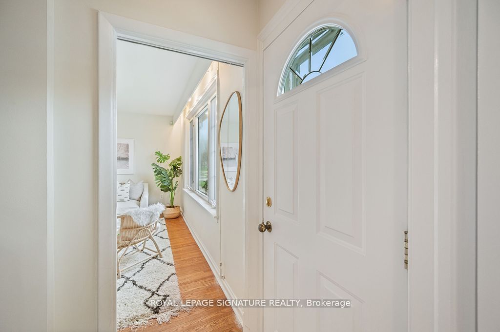 124 Homewood Avenue, Toronto, ON M2M 1K3 photo 4